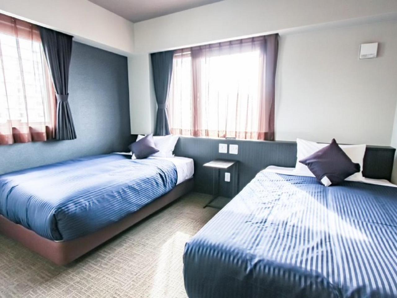 Twin Room with City View - Smoking