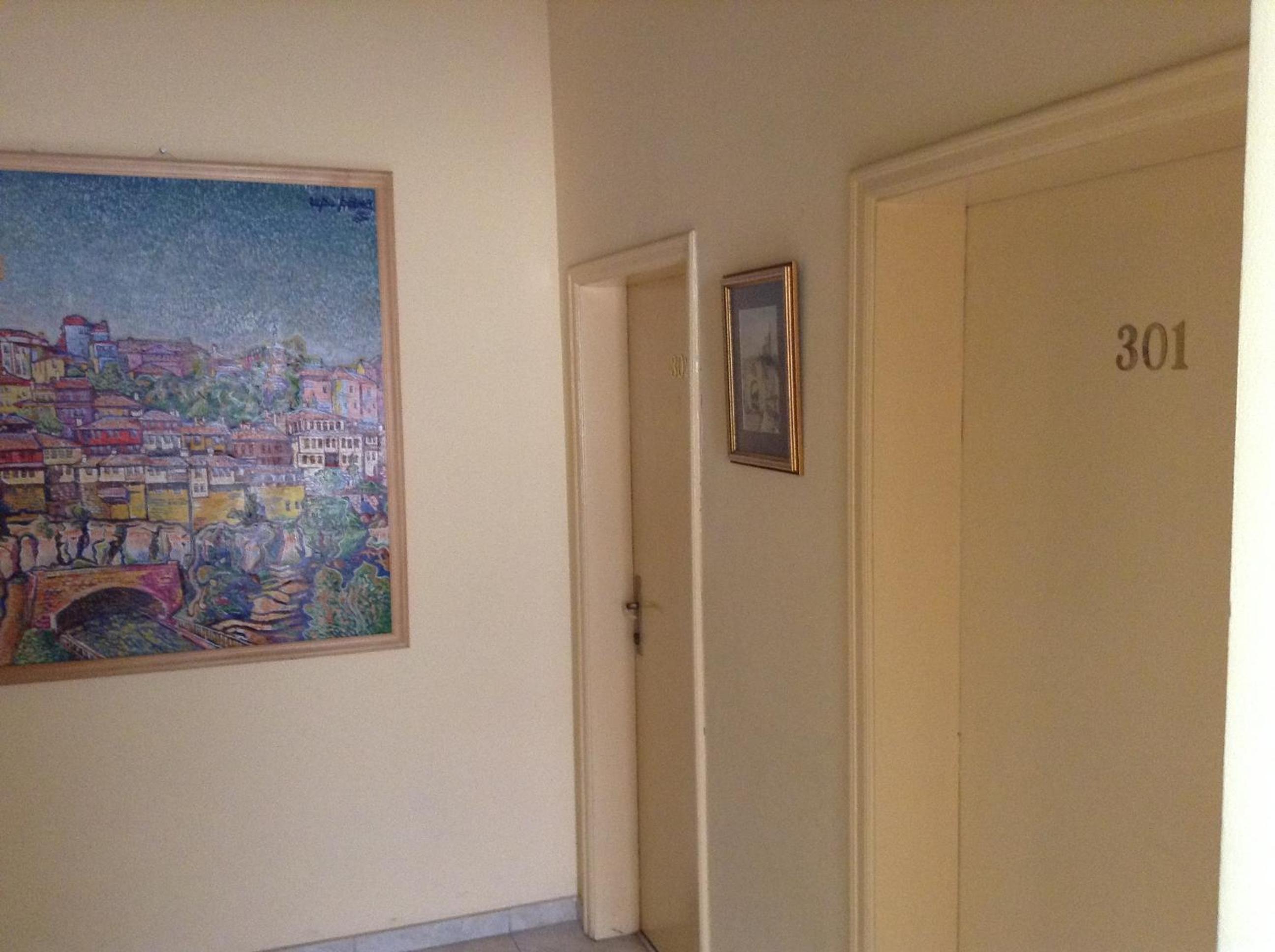 Triple Room with Private Bathroom photo 3