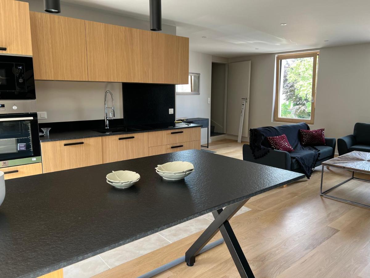 Deluxe Apartment photo 3
