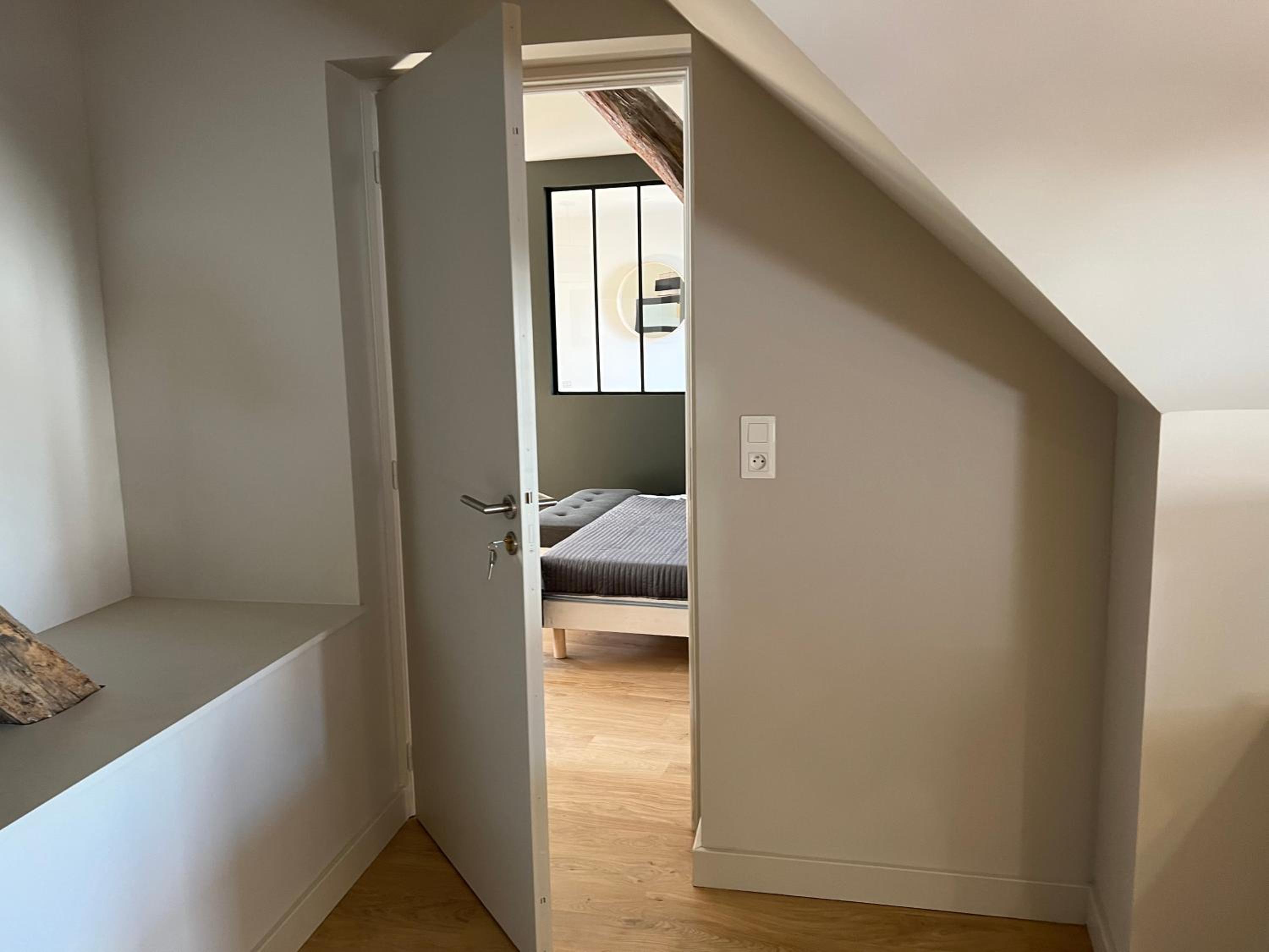 Two-Bedroom Apartment - Photo 12