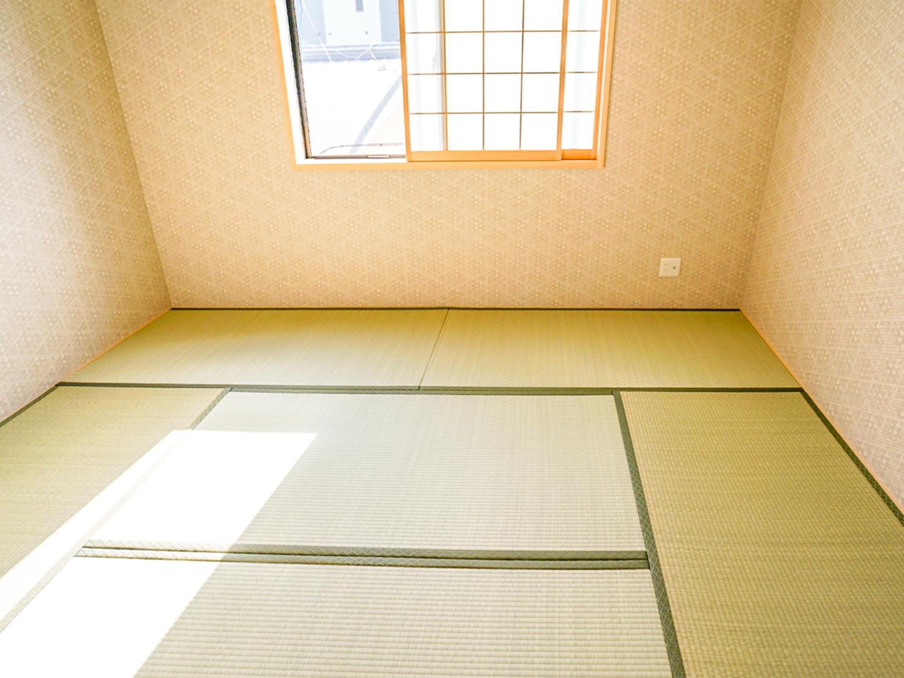 Three-Bedroom Villa - Photo 2