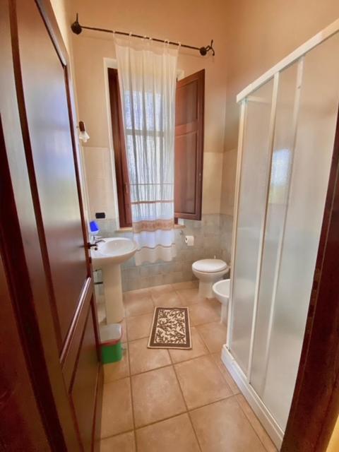 Double or Twin Room - Photo 3