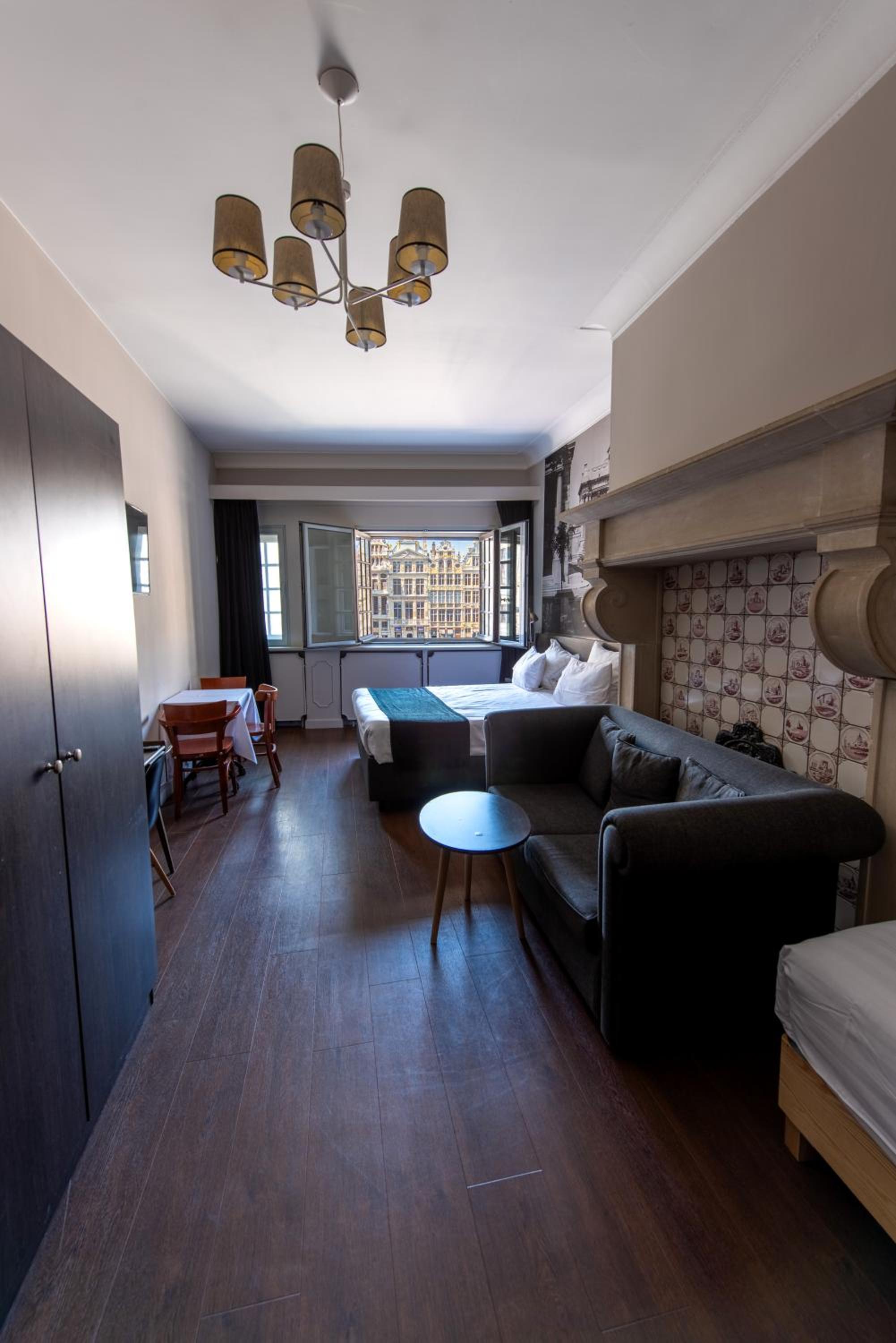 Double Room with View - Photo 20