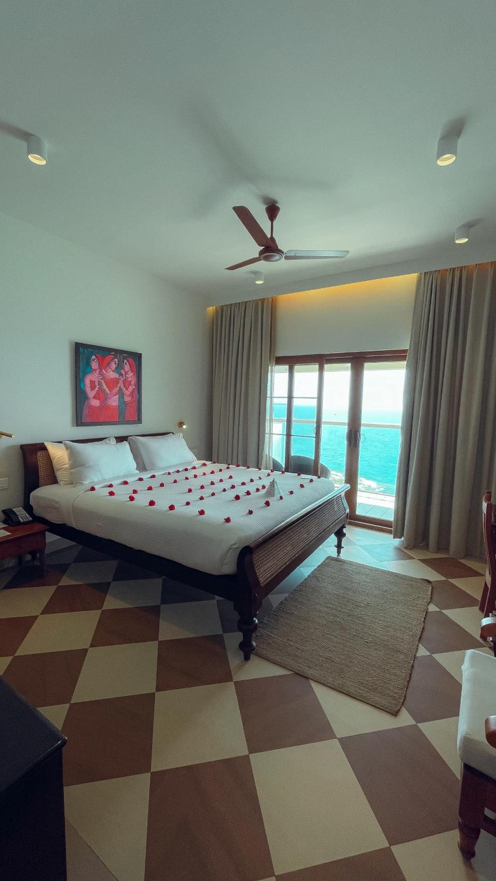 Superior Double or Twin Room with Sea View Superior Double or Twin Room with Sea View