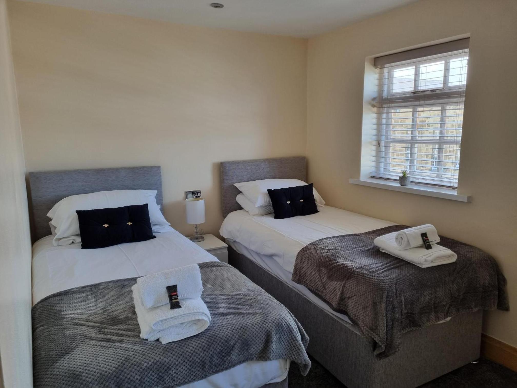 Deluxe Twin Room photo 3
