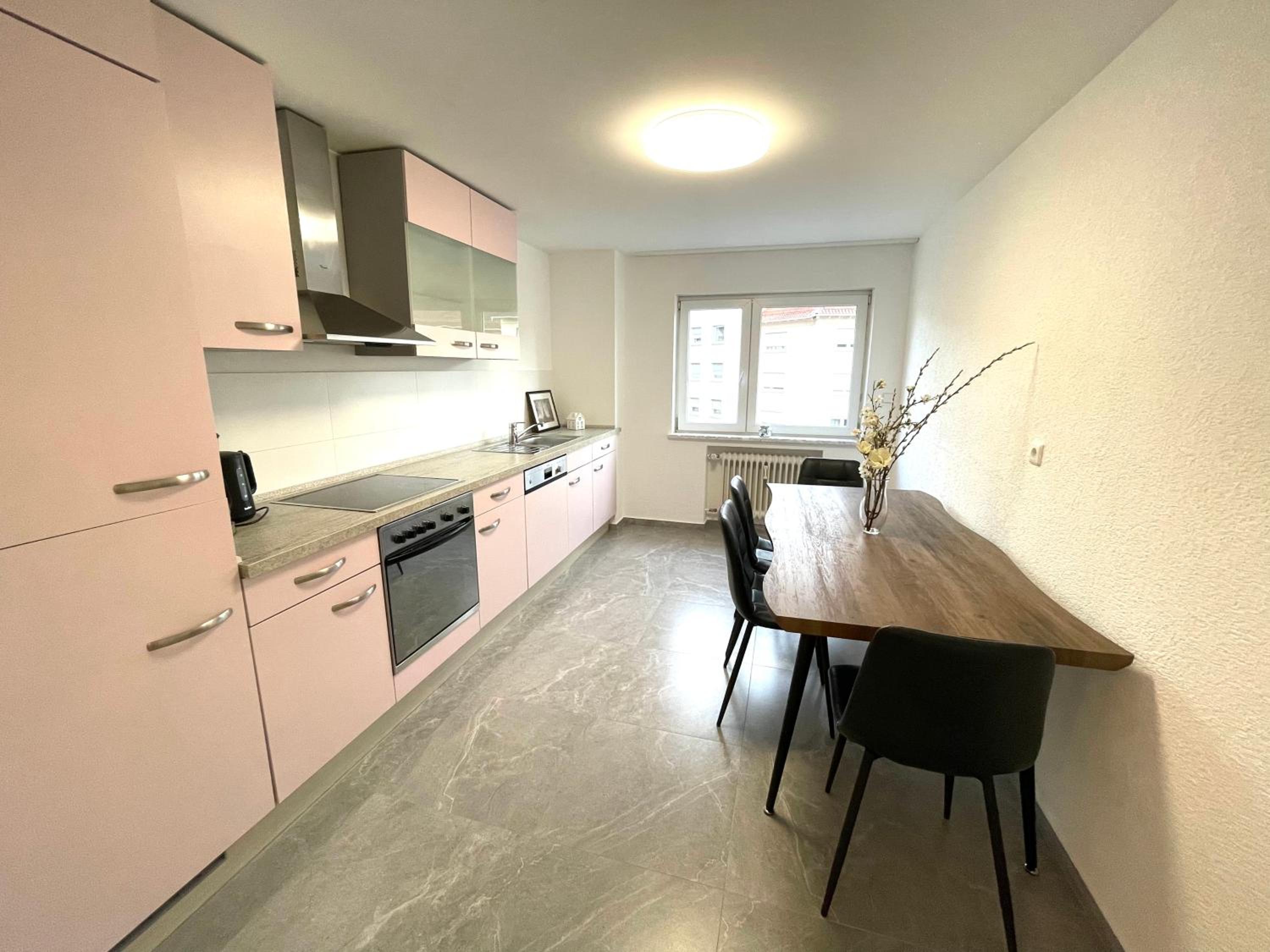 Apartment - Photo 4