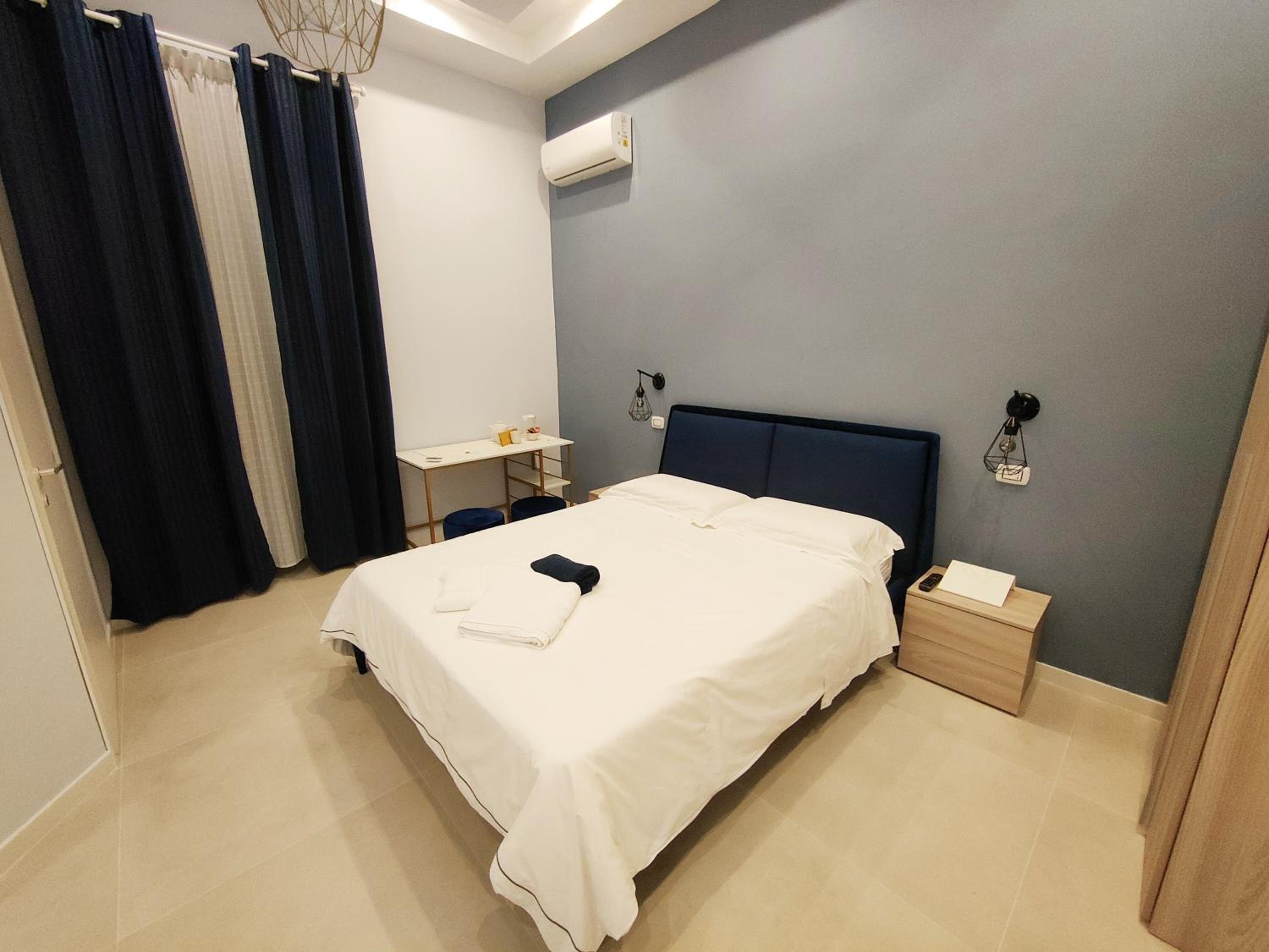 Deluxe Double Room with Extra Bed