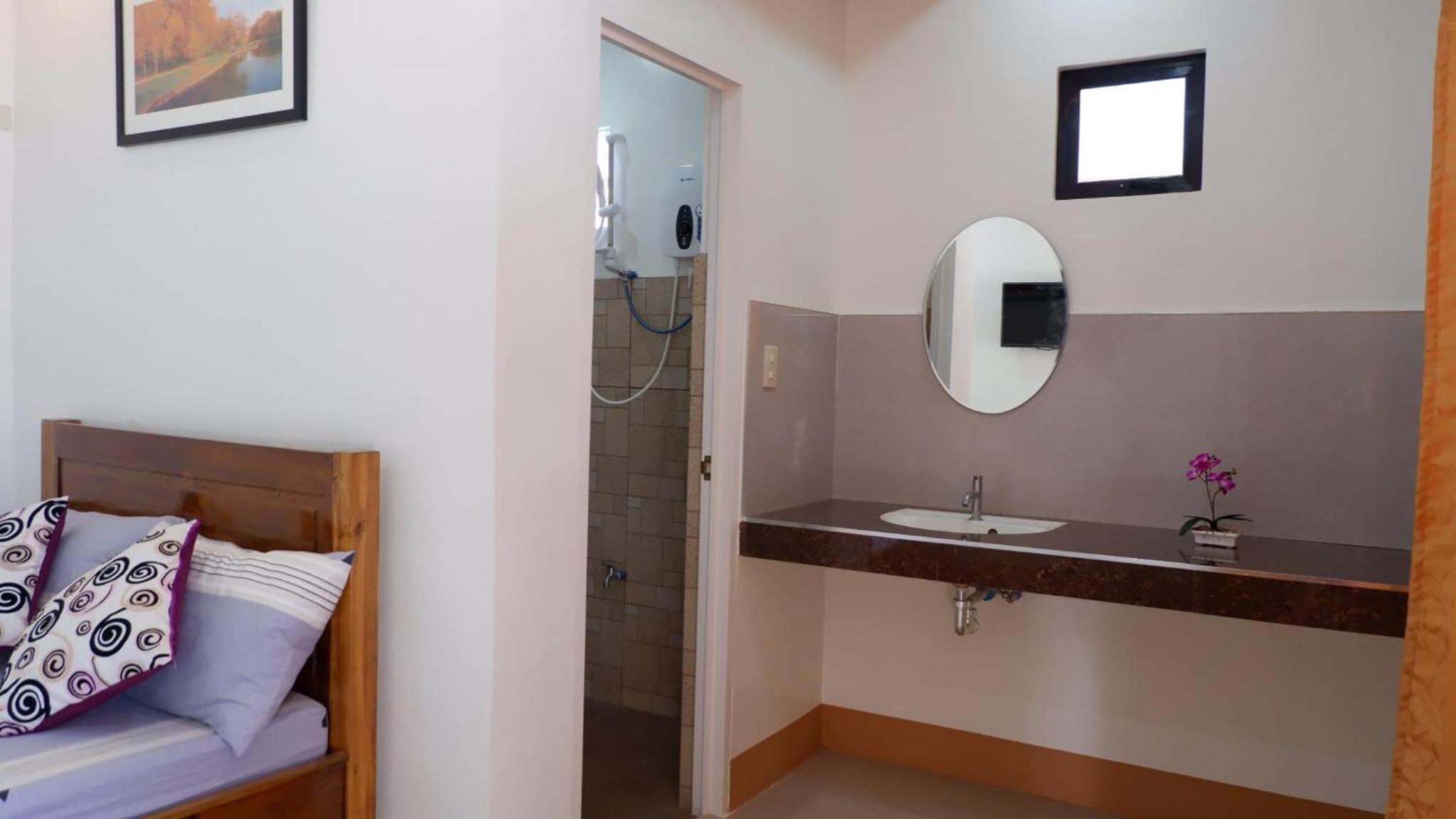 Double Room with Terrace - Photo 6
