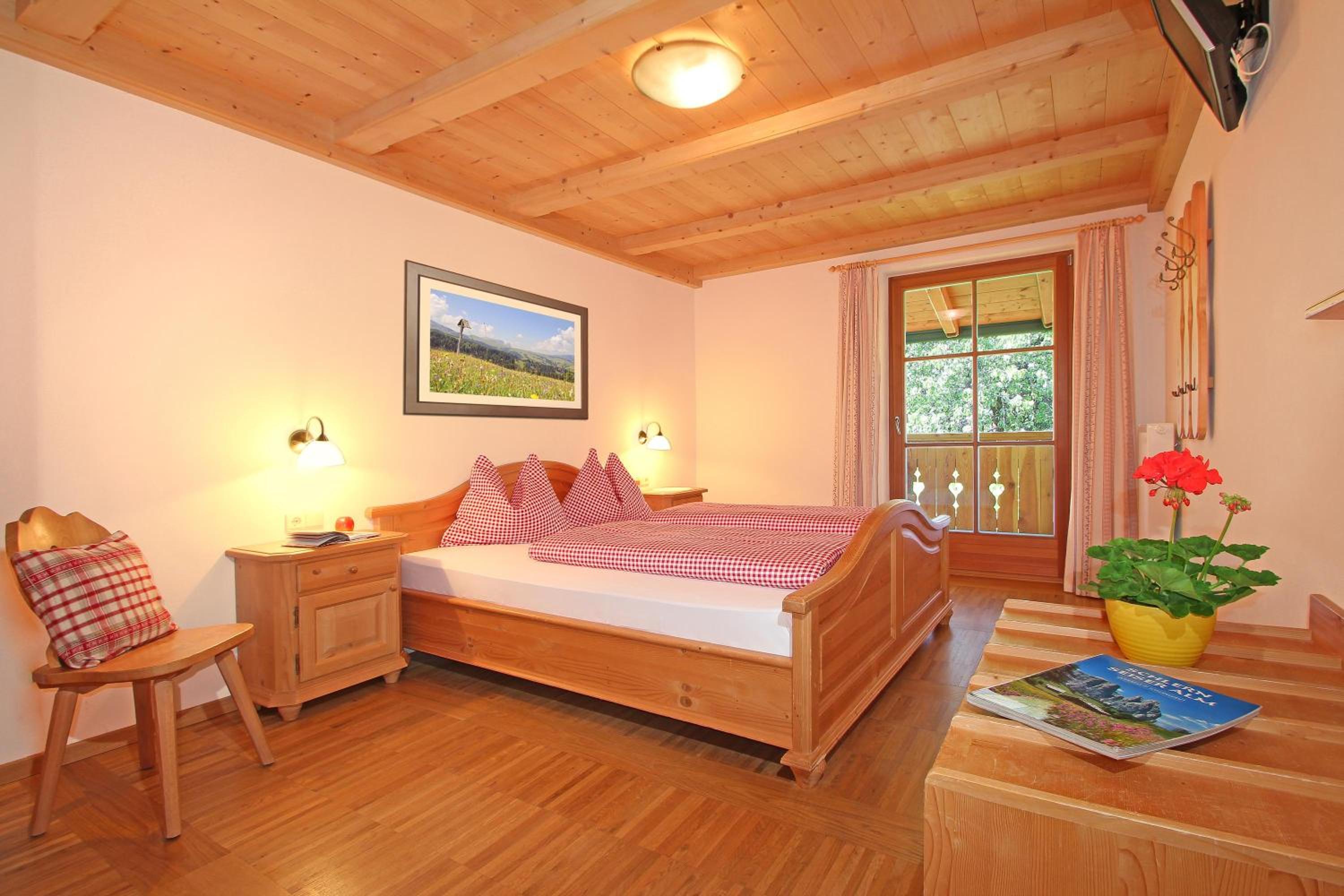 Superior One-Bedroom Apartment with Balcony photo 1
