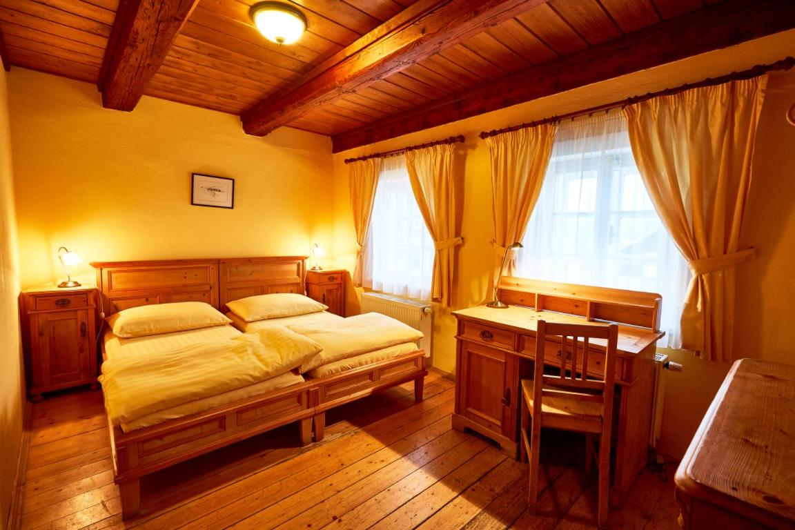Twin Room - Photo 4