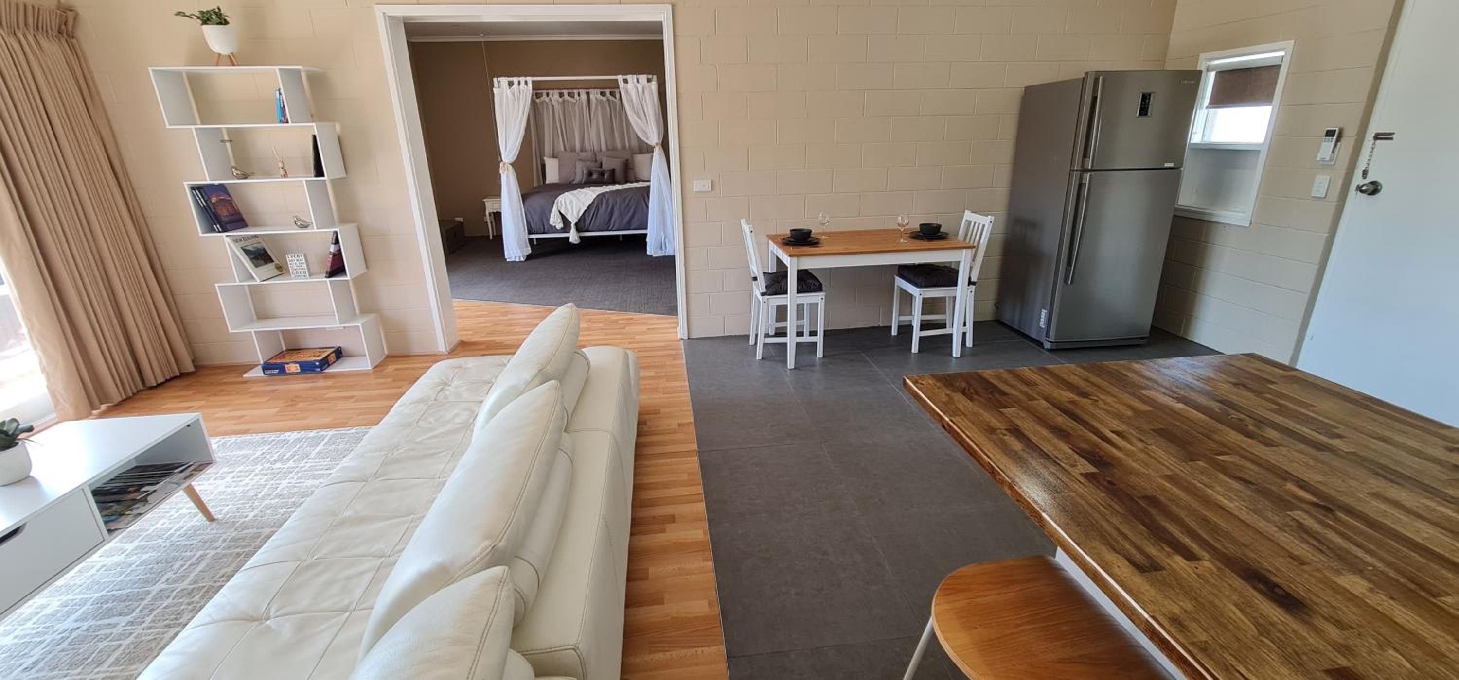 One Bedroom Apartment-1 King Bed-Non Smoking