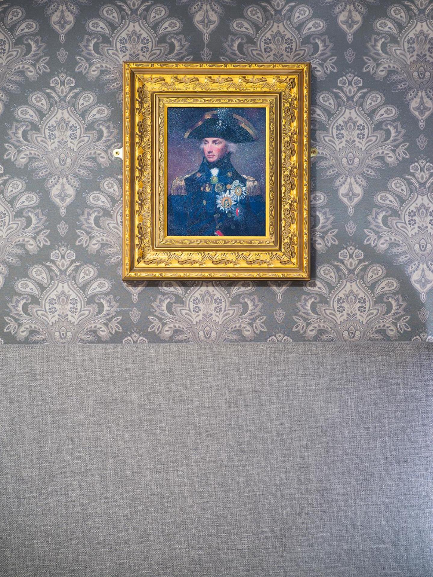 Deluxe King Room - Non-Smoking - Photo 7