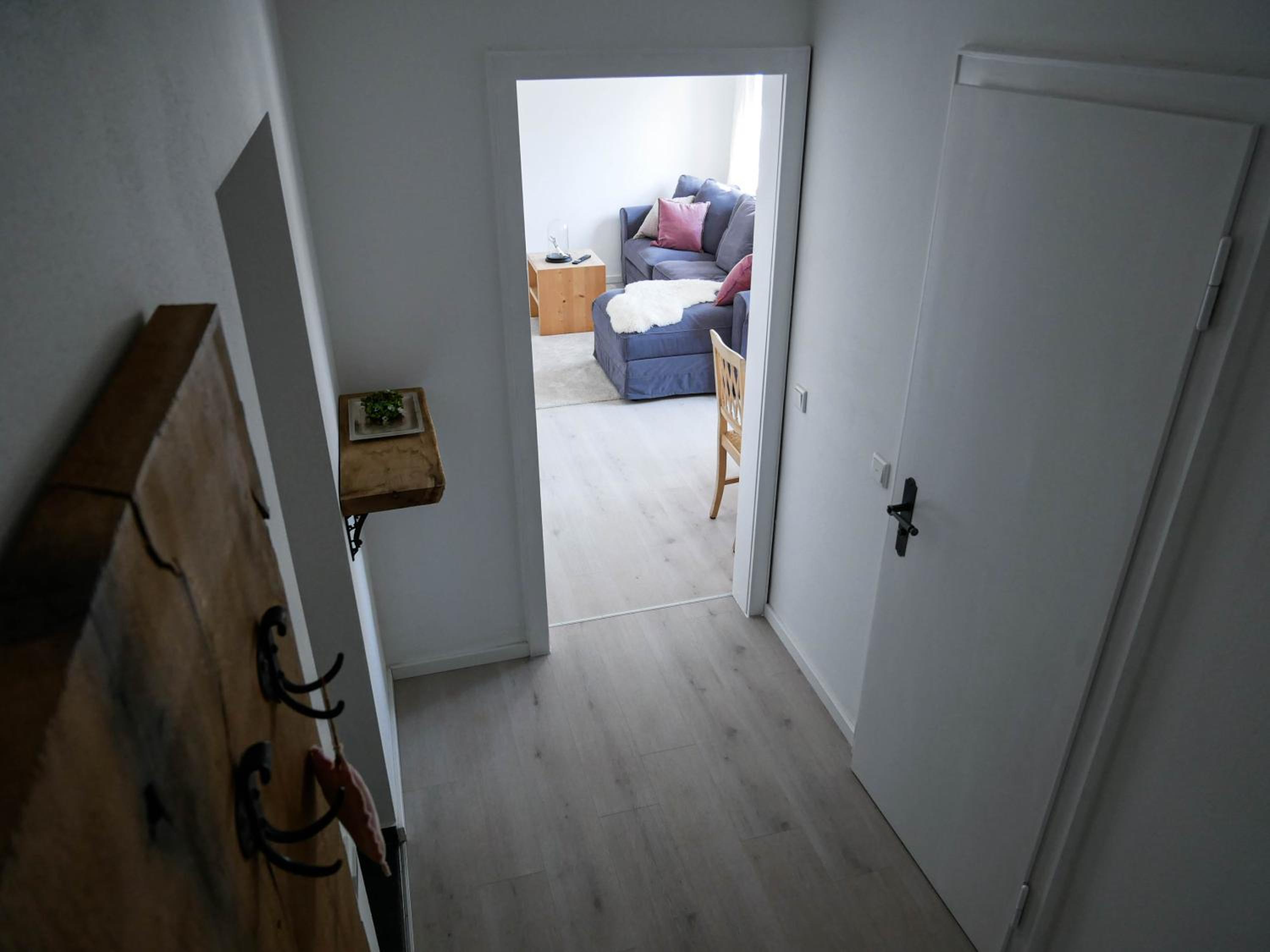 One-Bedroom Apartment photo 2