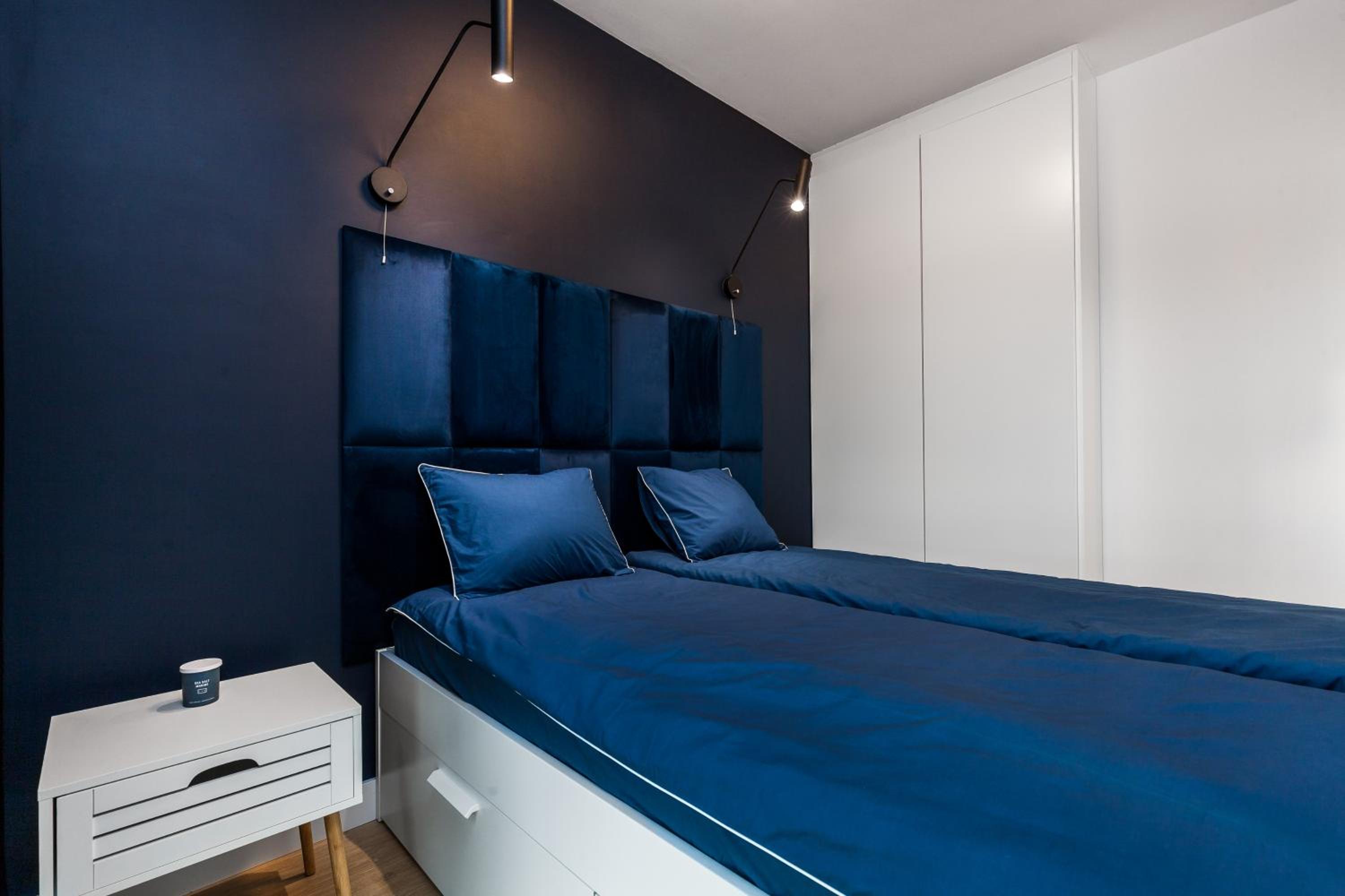 One-Bedroom Apartment - Photo 4
