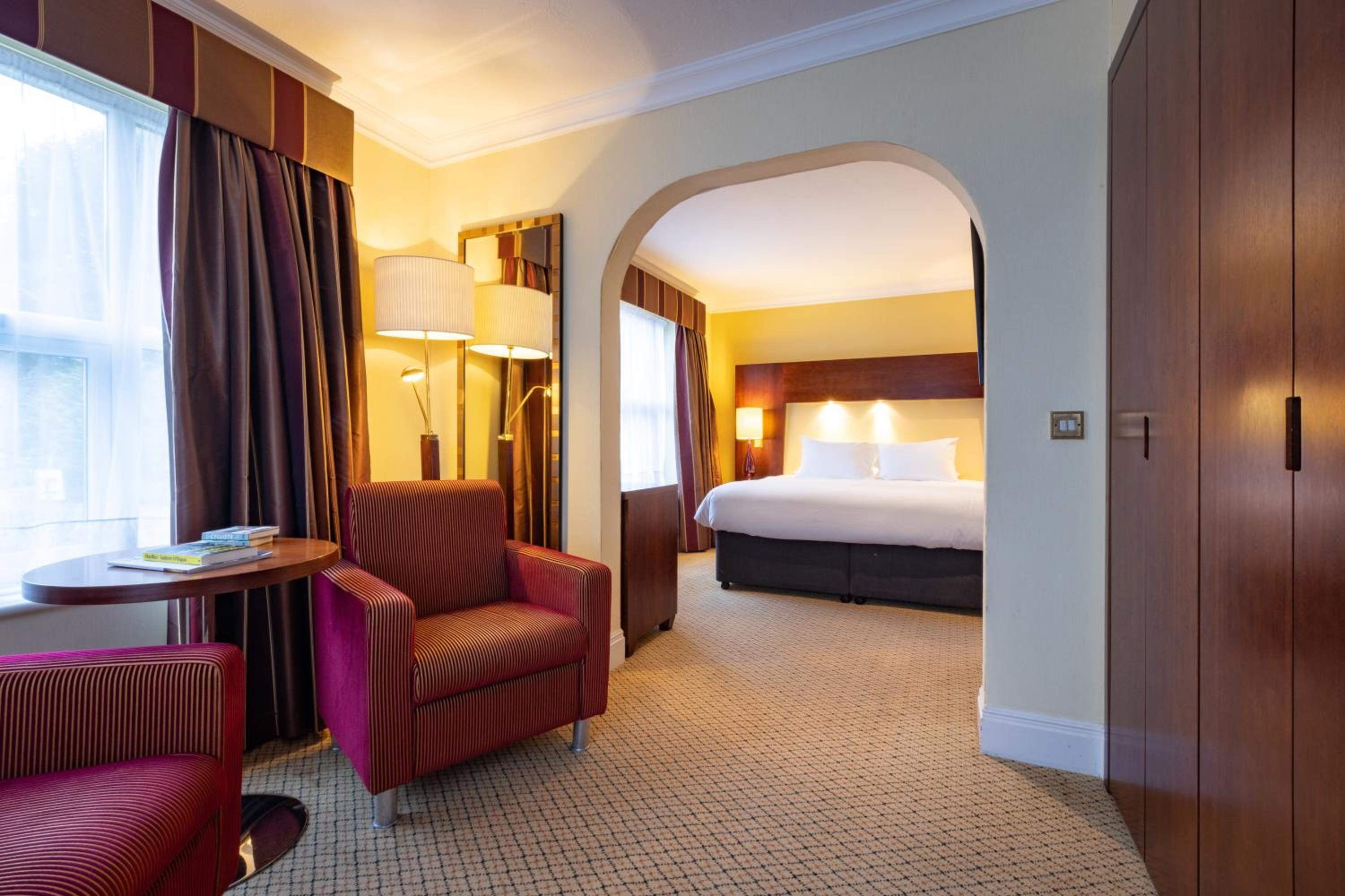 King Suite - Photo 6