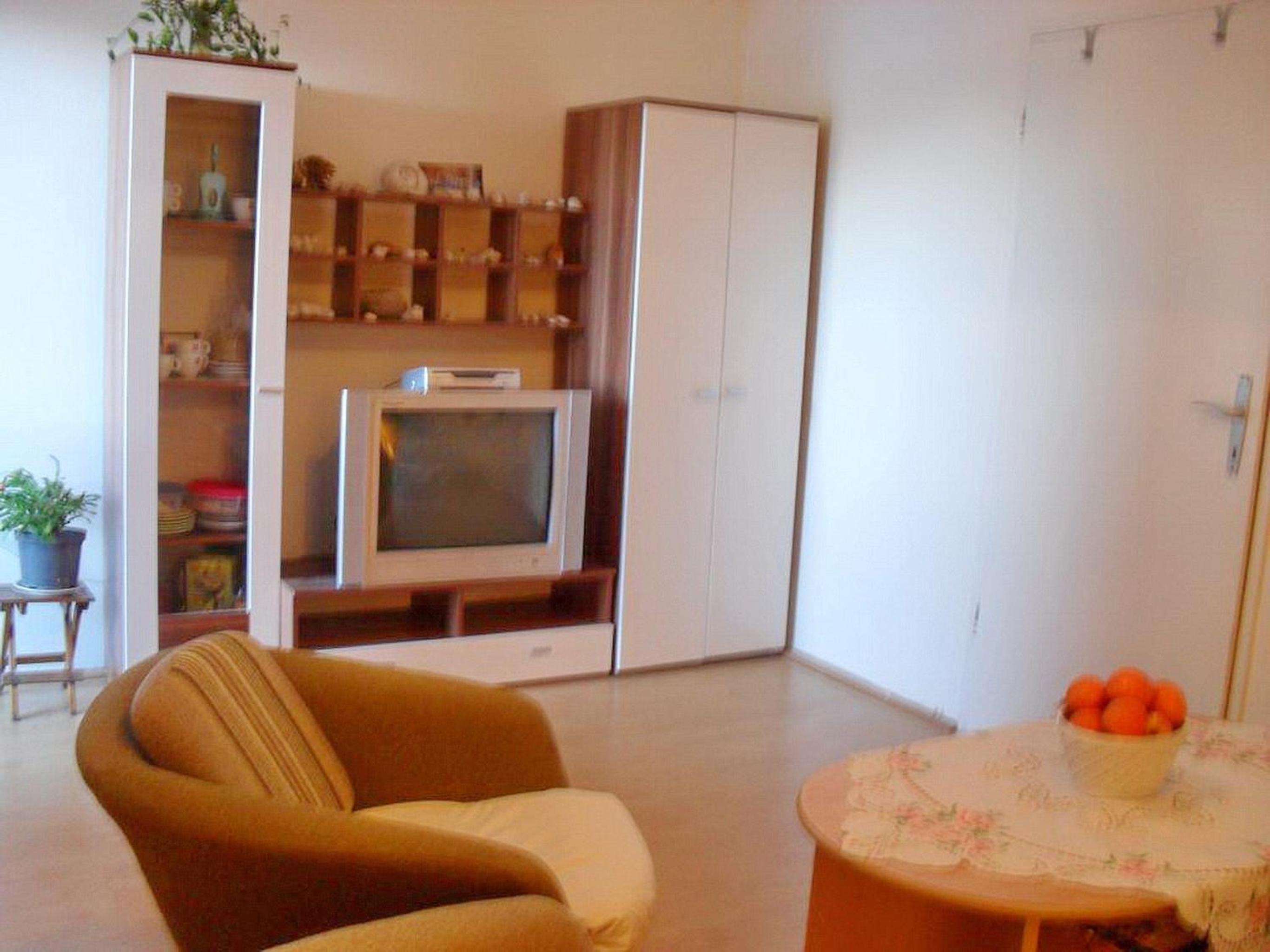 Three Bedroom Apartment with Balcony photo 1