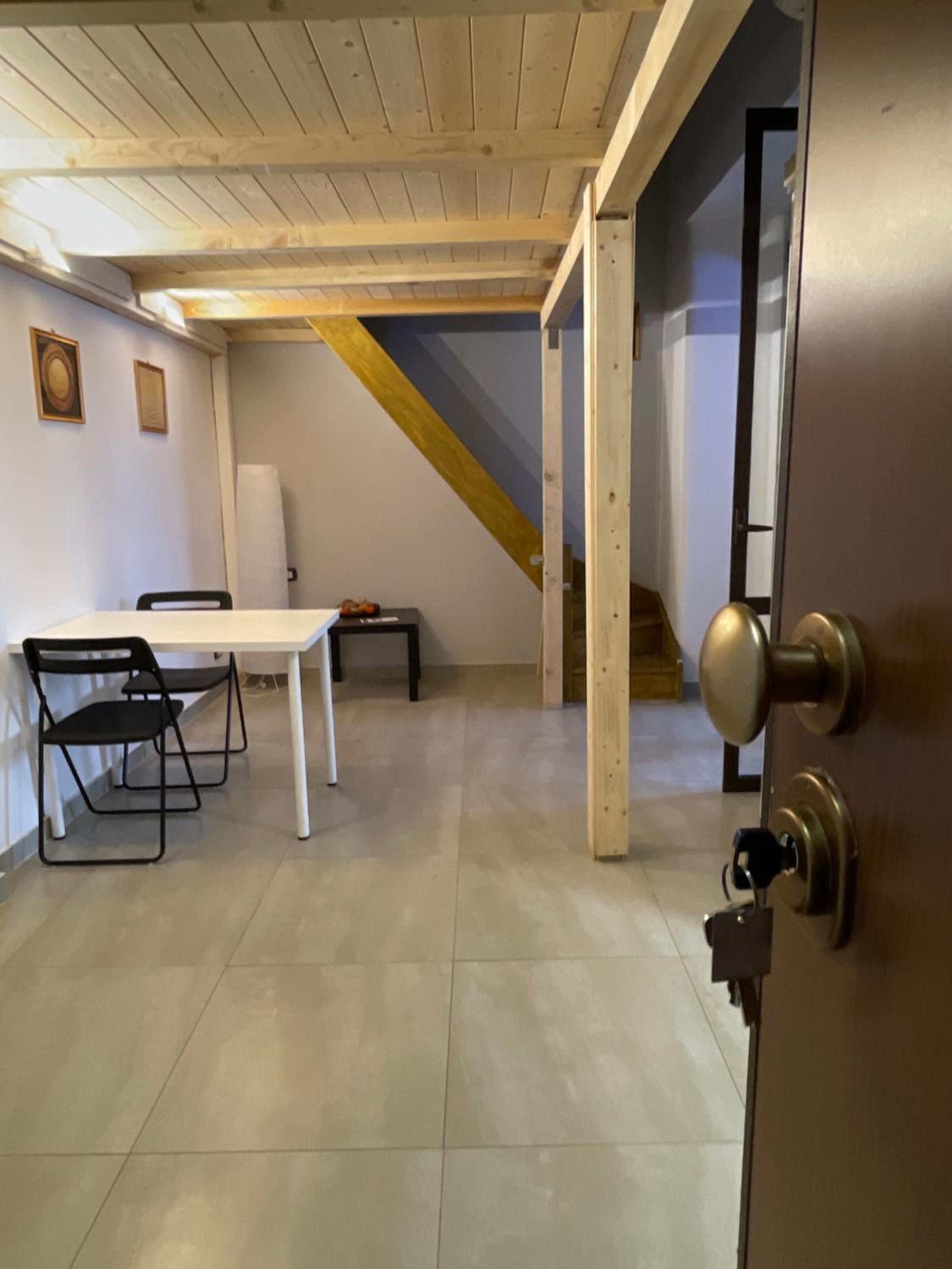 One-Bedroom House