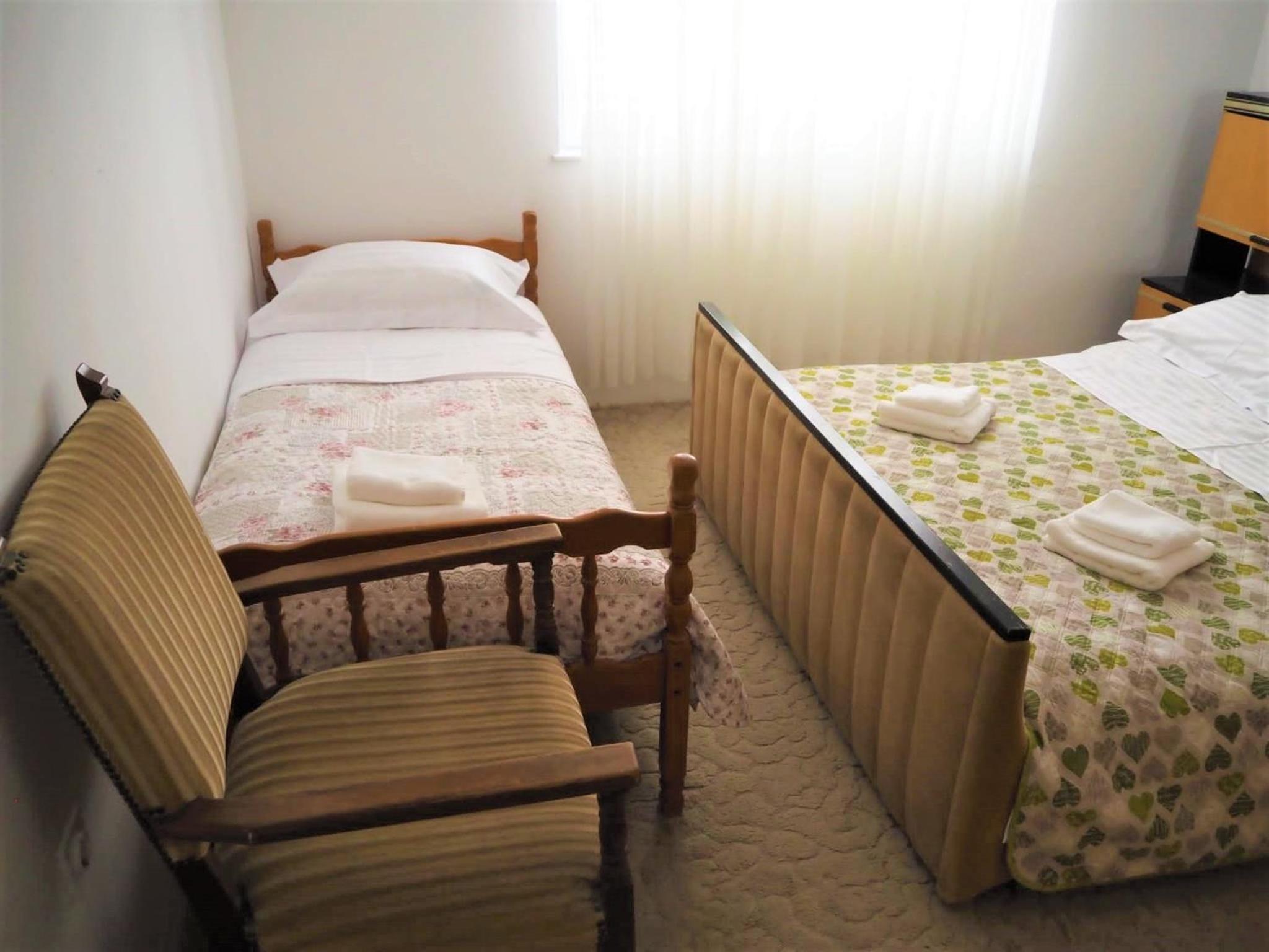 Three-Bedroom Villa - Photo 4