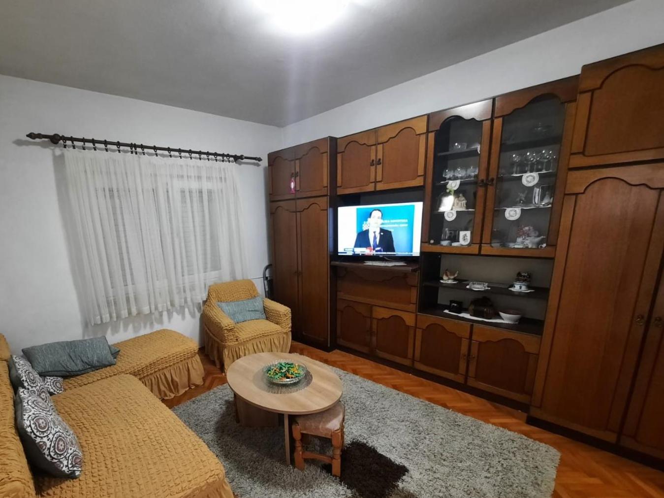 Three-Bedroom Villa - Photo 1