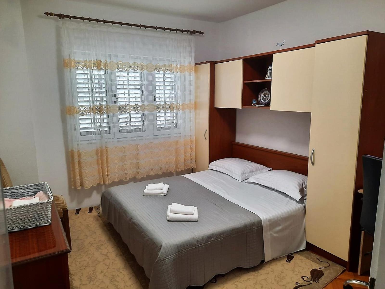 Three-Bedroom Villa - Photo 6
