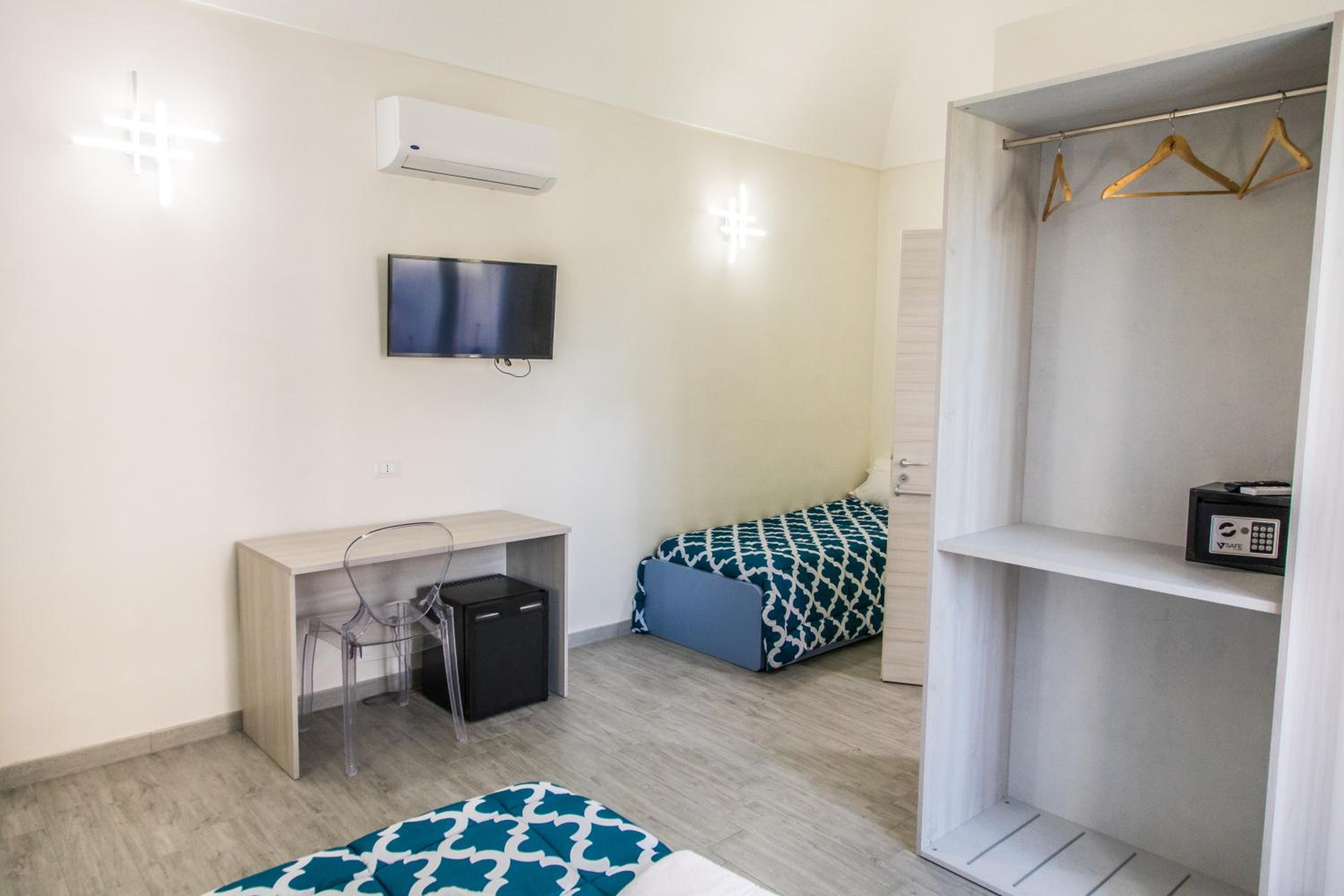 Triple Room photo 2