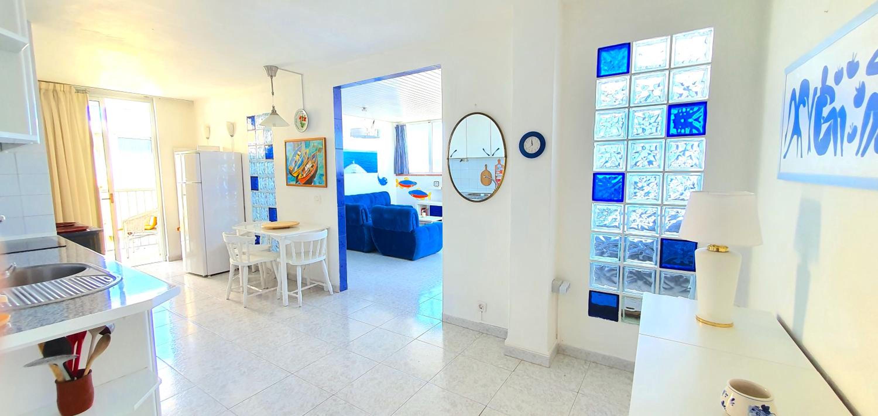 Apartamento con vista al mar