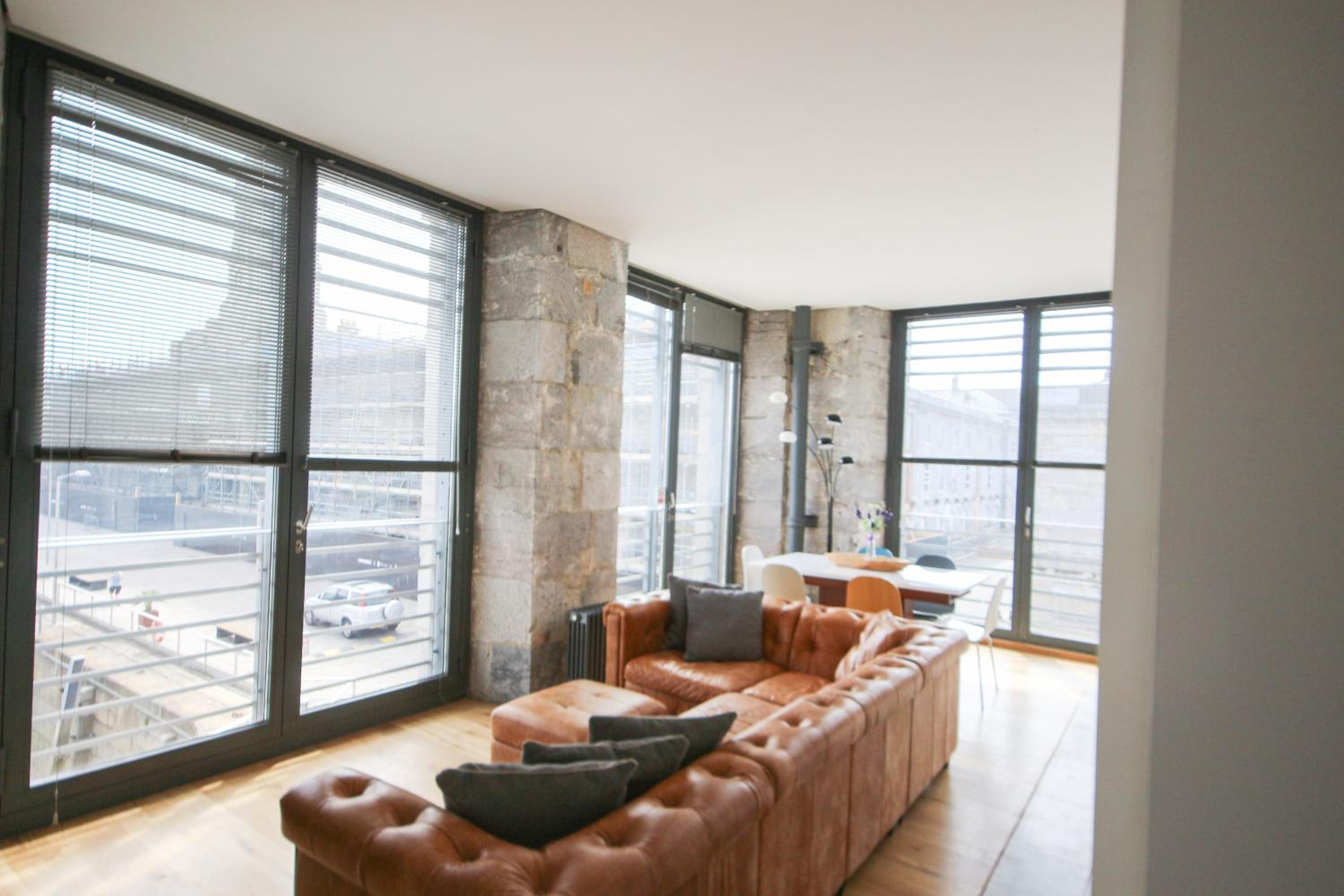 One-Bedroom House photo 1