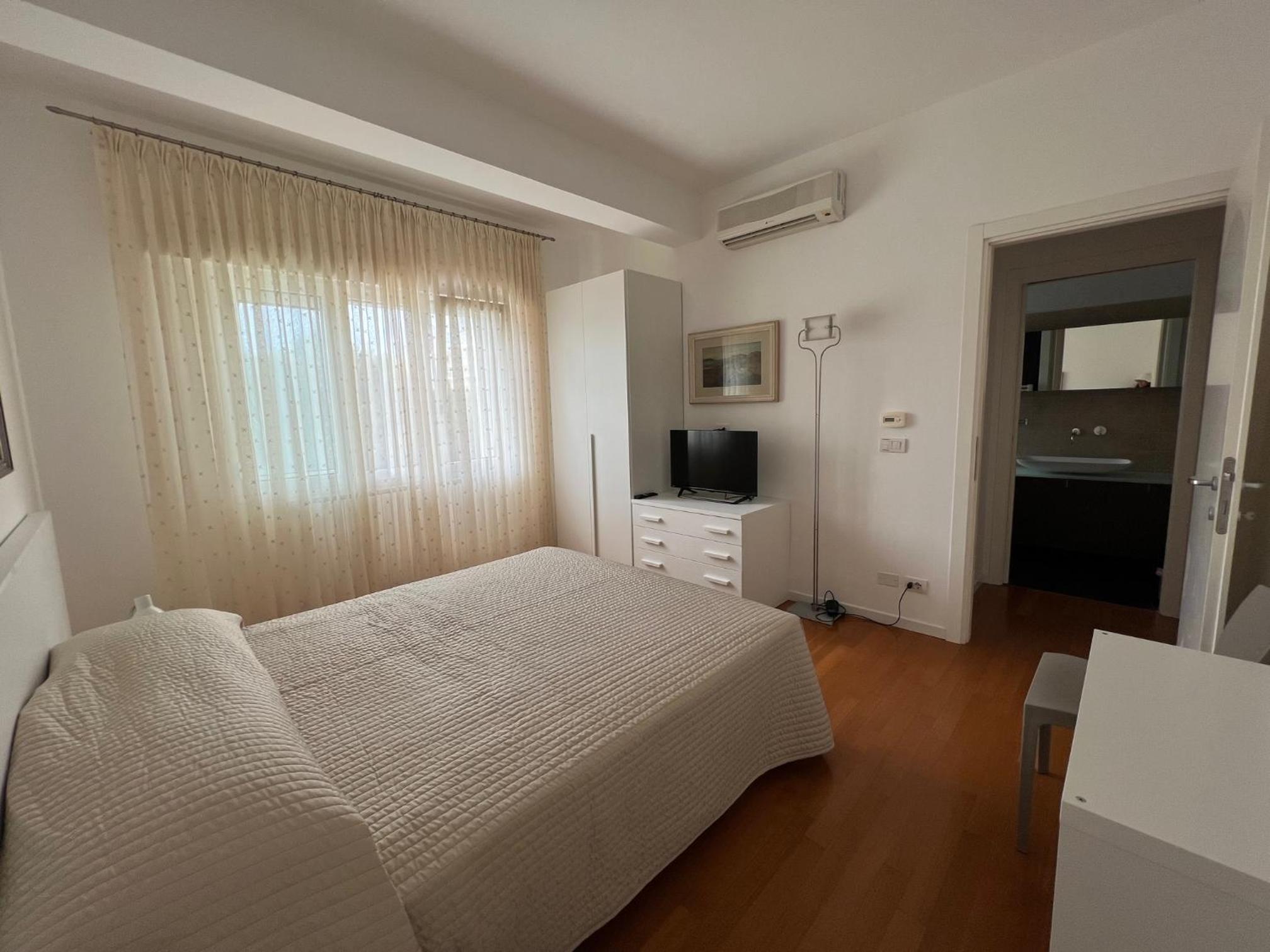 Deluxe Apartment photo 1