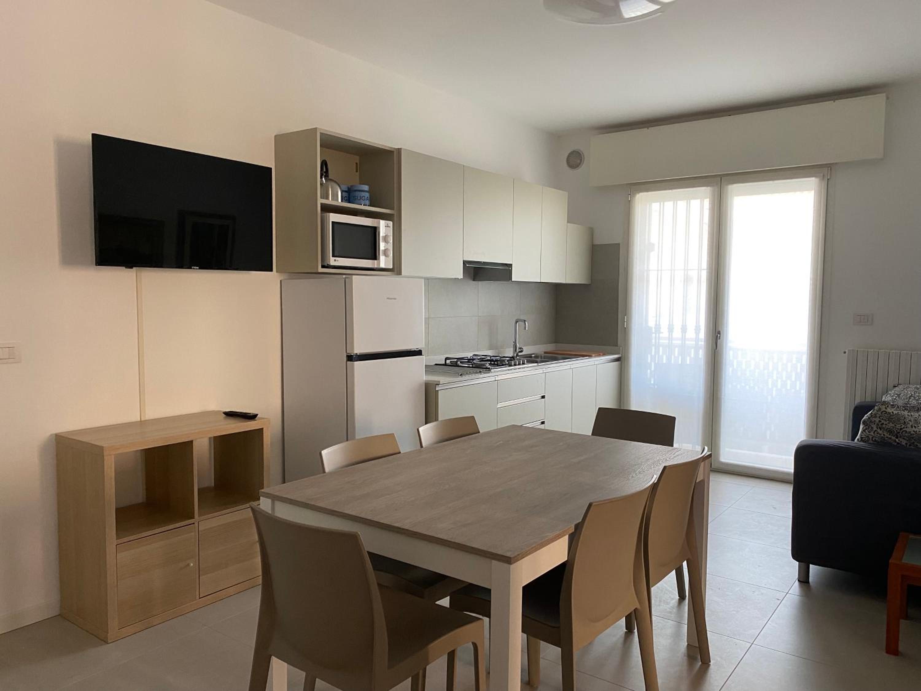 Two-Bedroom Apartment with Terrace photo 2
