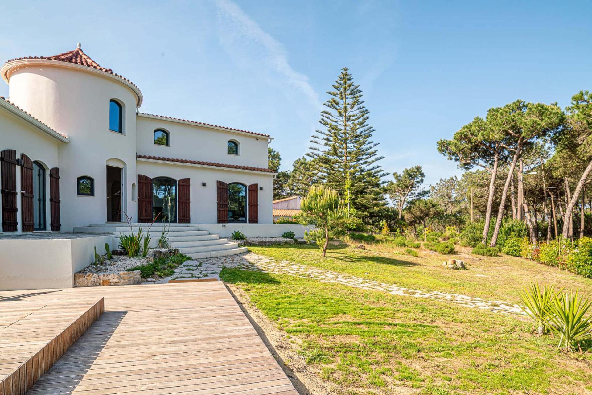 Villa with Private Pool photo 3