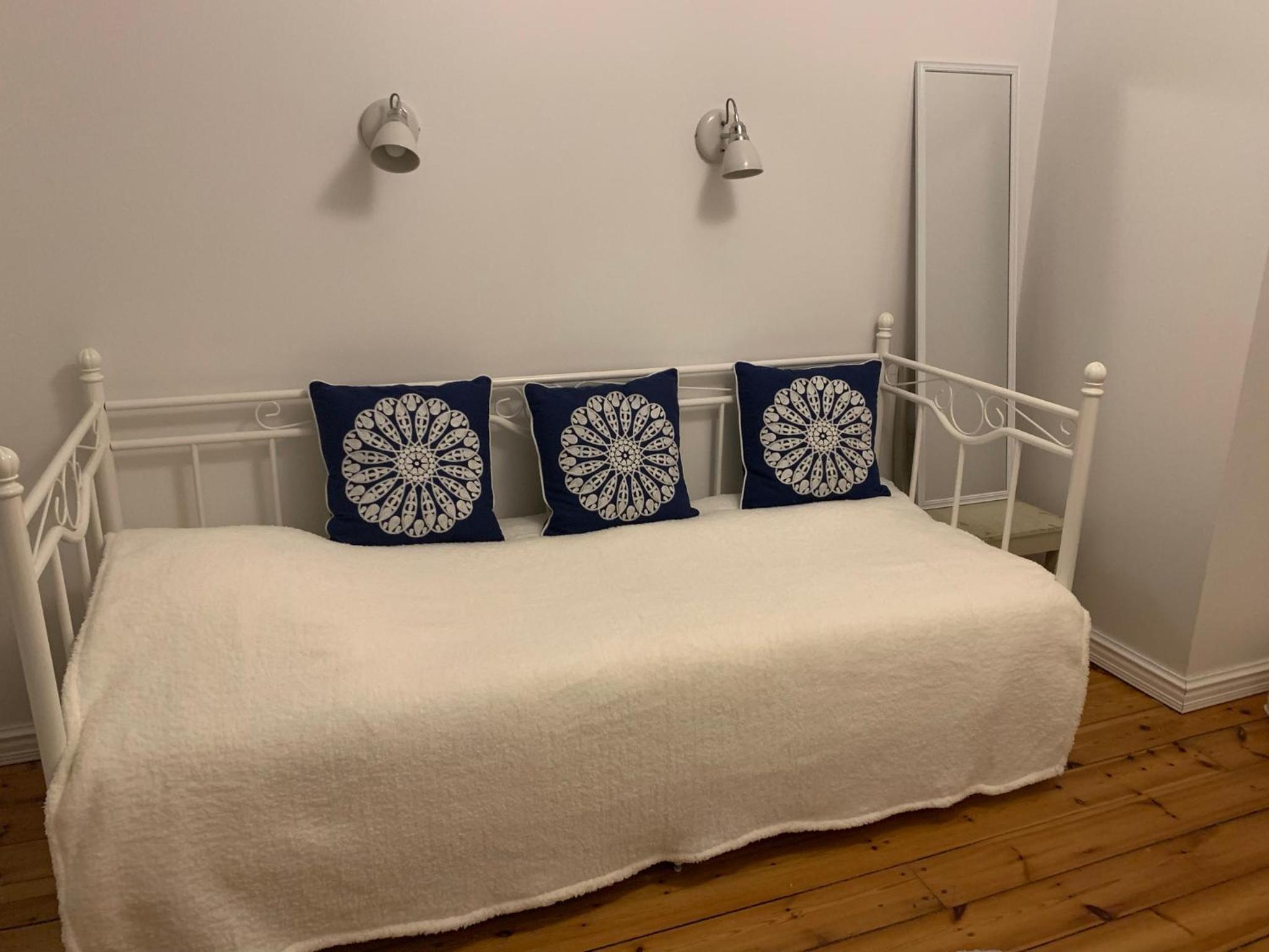 Two-Bedroom Apartment - Photo 20