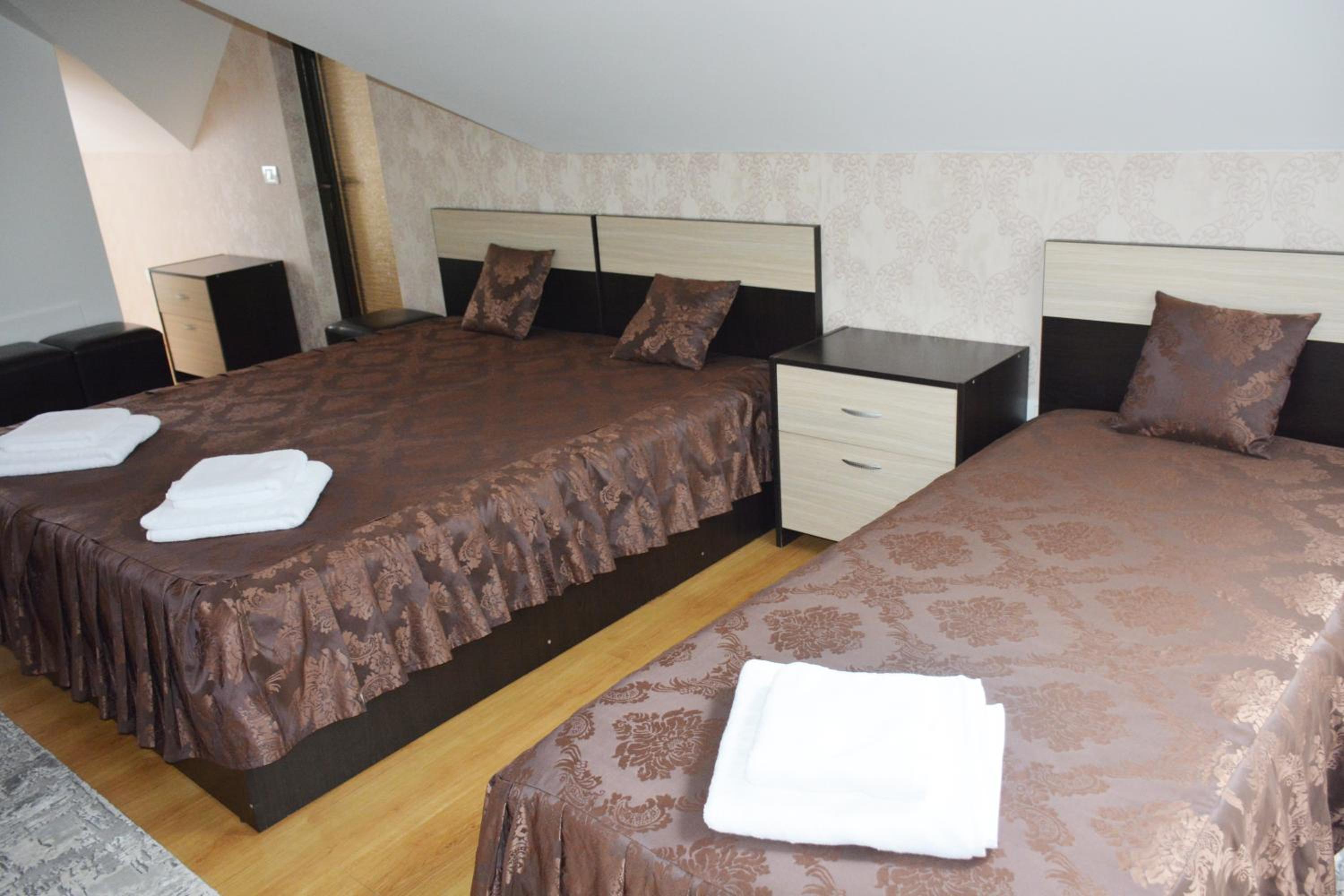 Triple Room with Private Bathroom photo 1