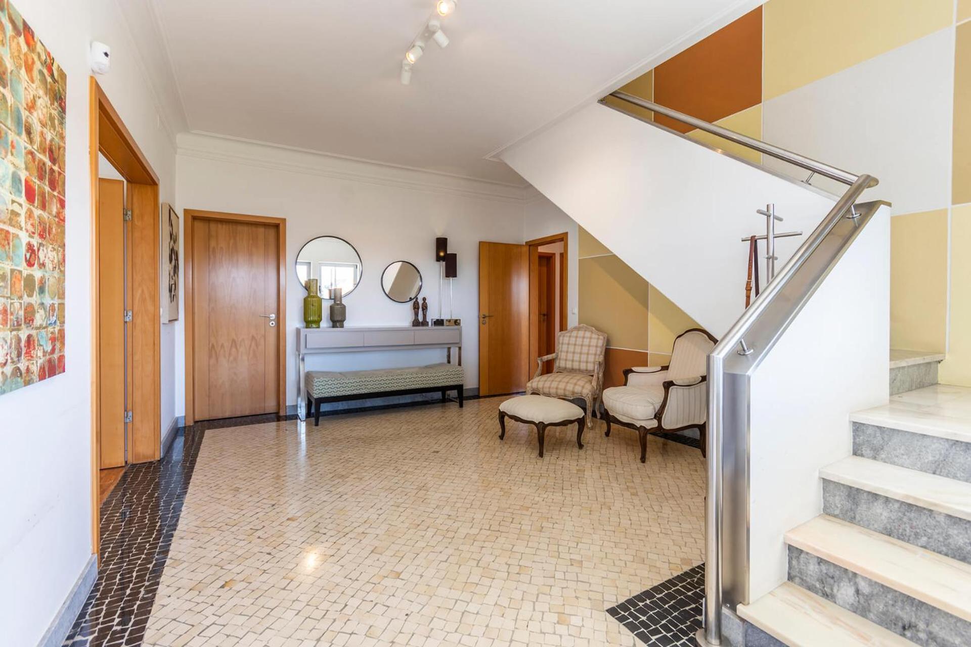 Villa photo 3