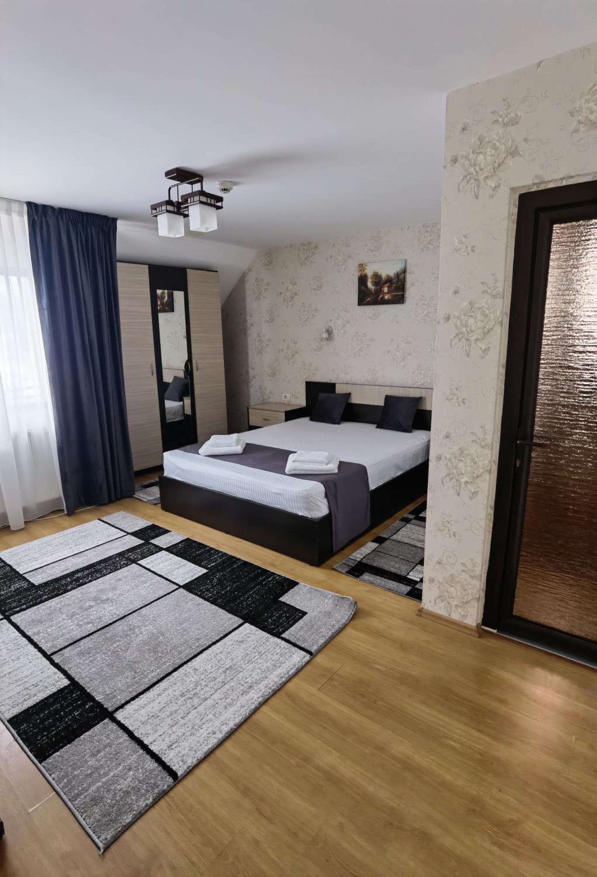Double or Twin Room photo 3