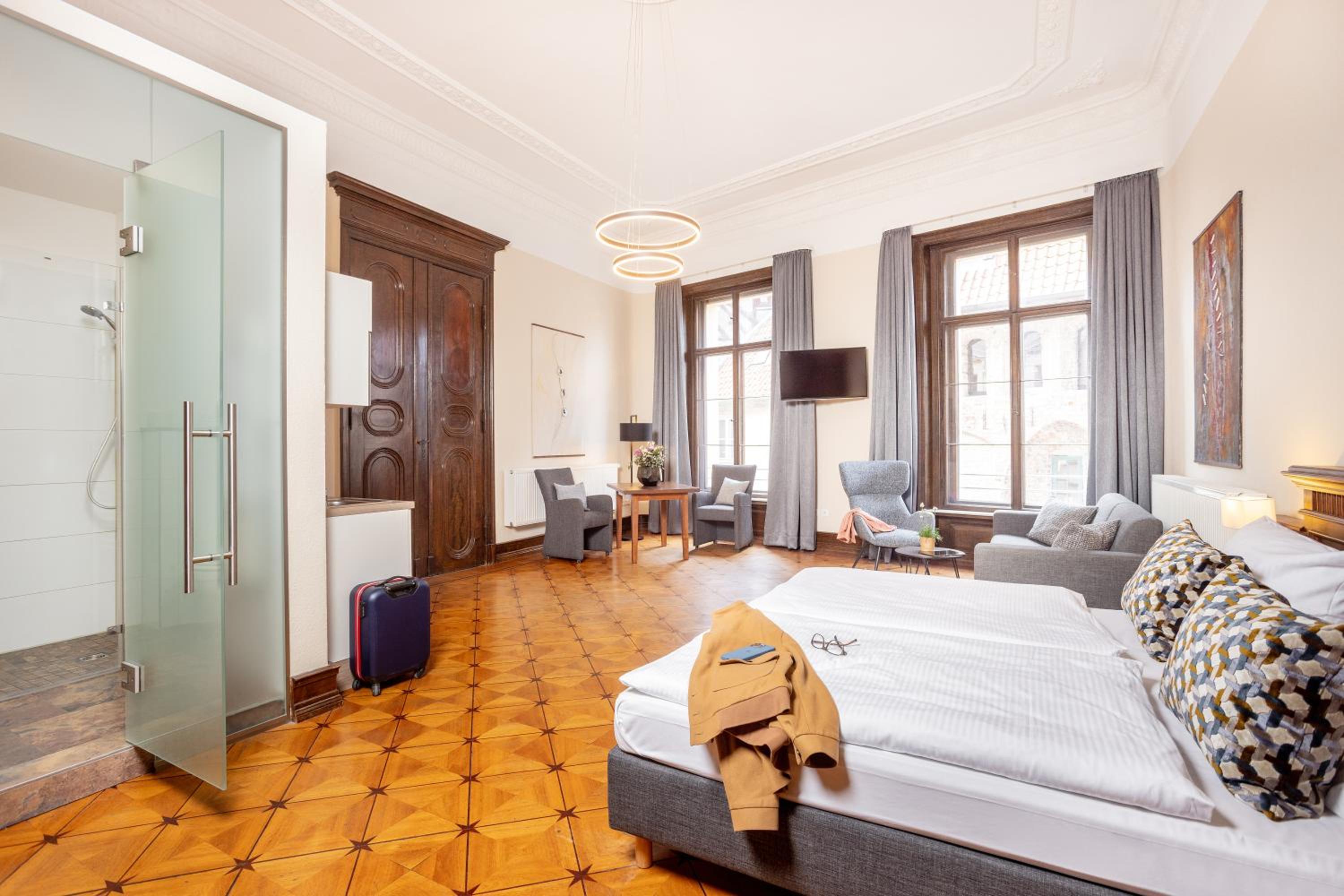 Deluxe Apartment