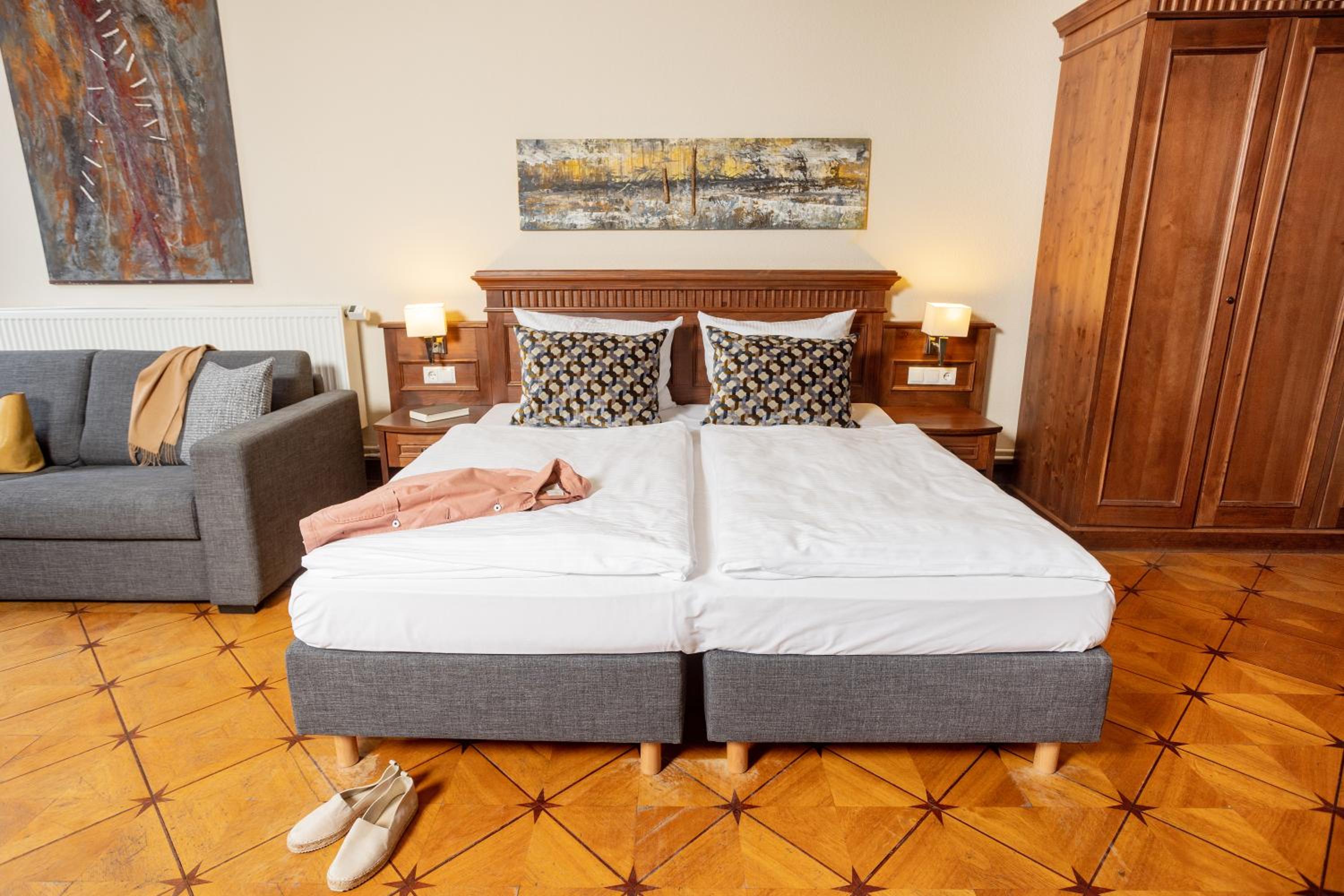 Deluxe Apartment thumbnail 6