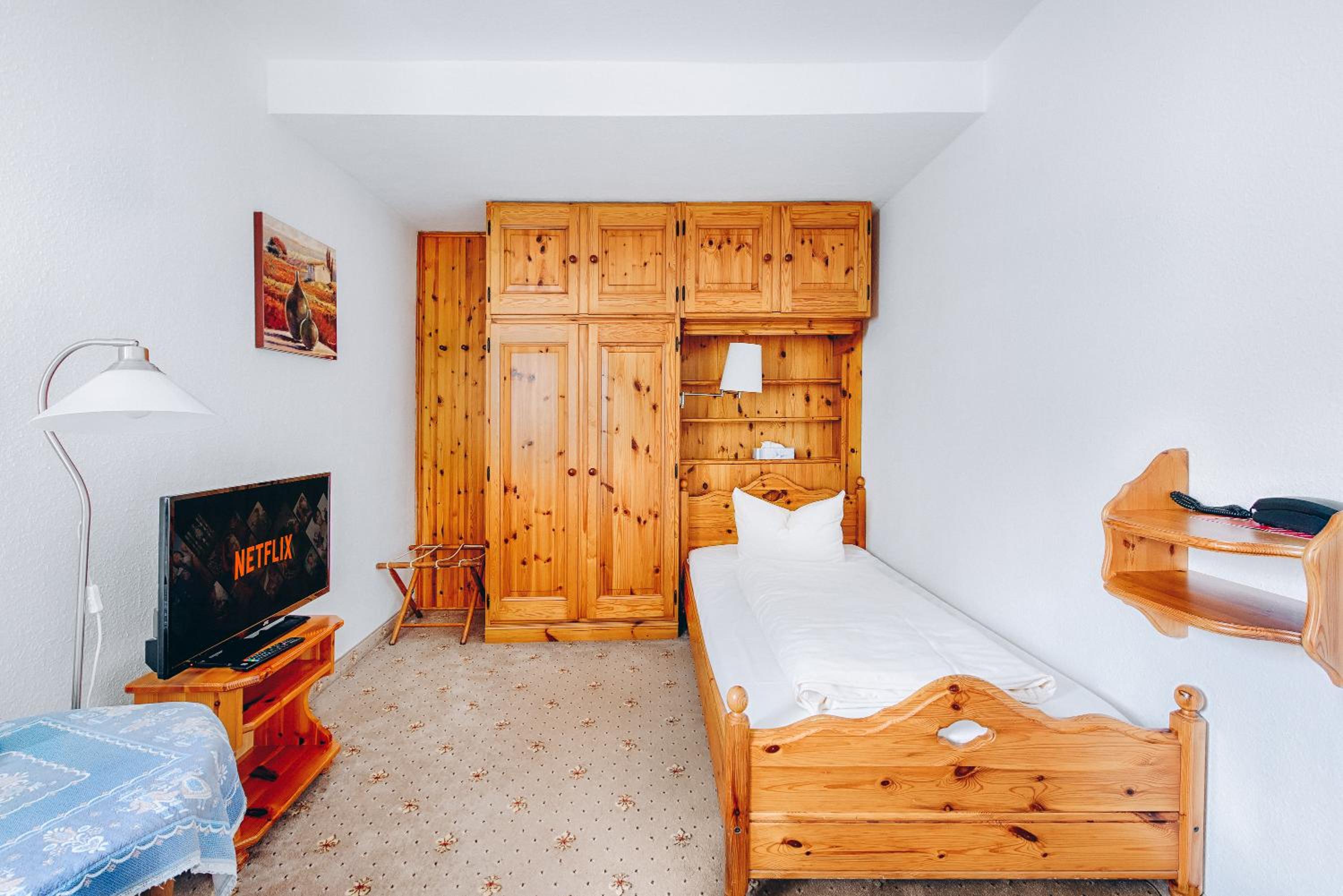 Standard Single Room
