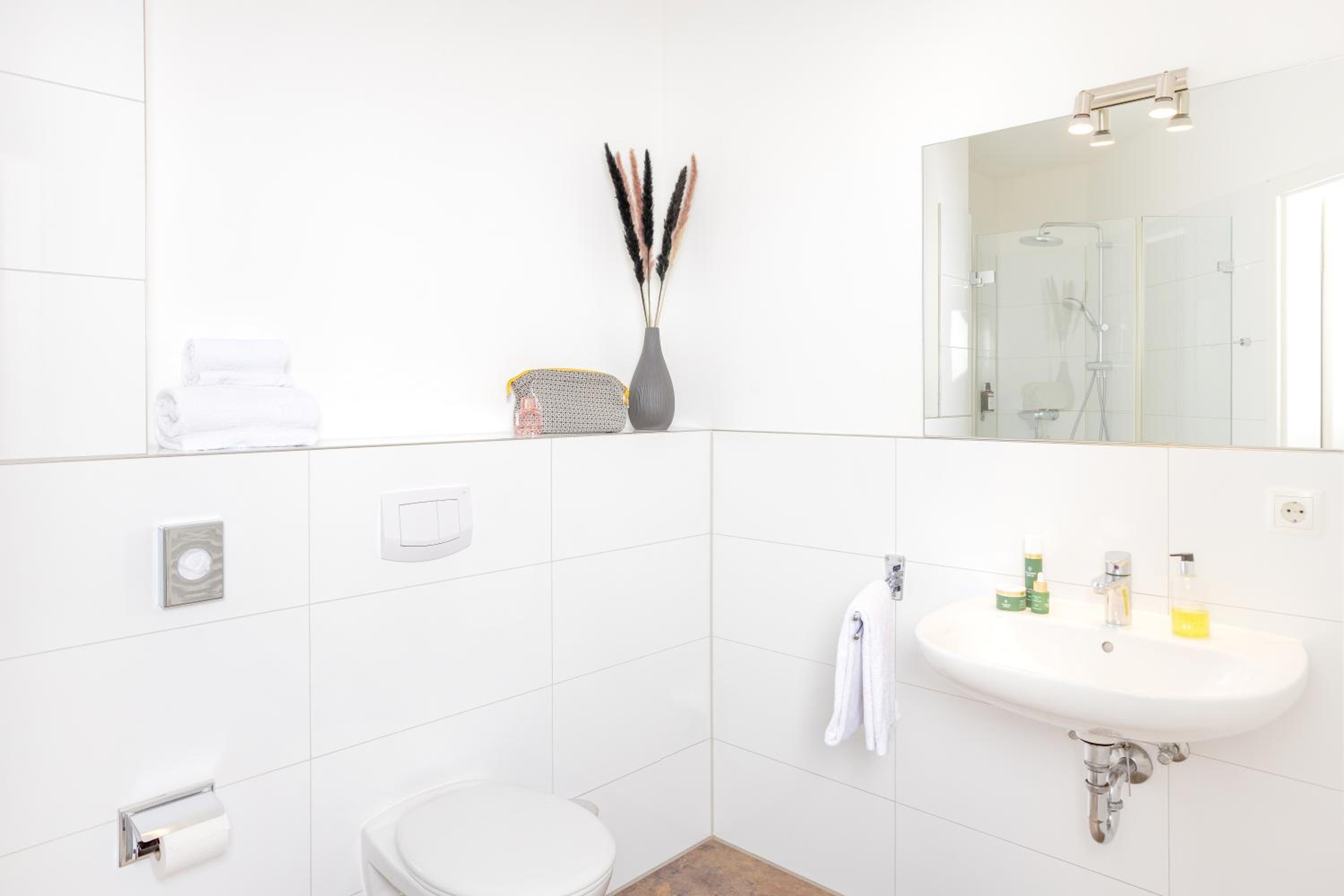 Superior Apartment - Photo 7