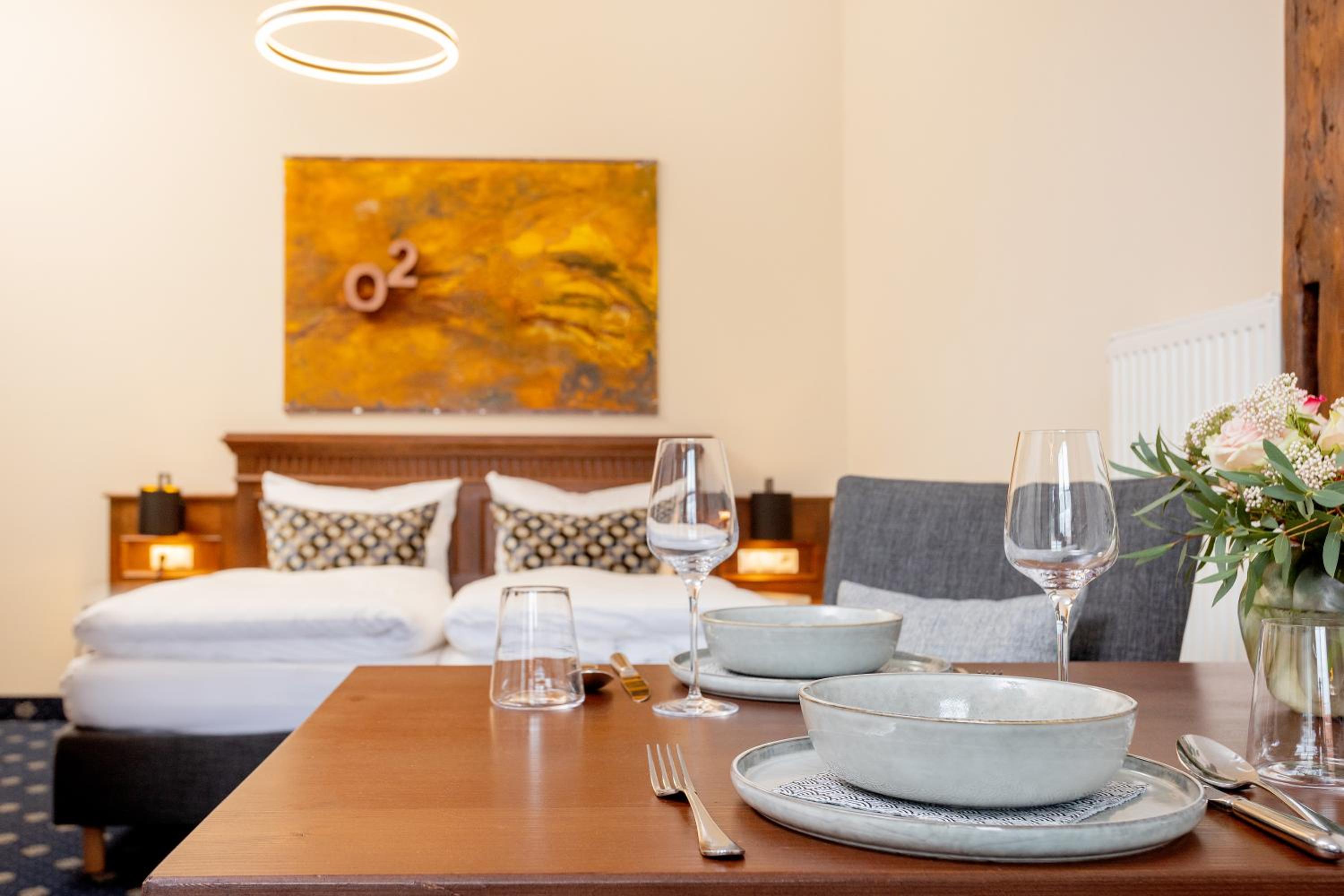 Superior Apartment thumbnail 6