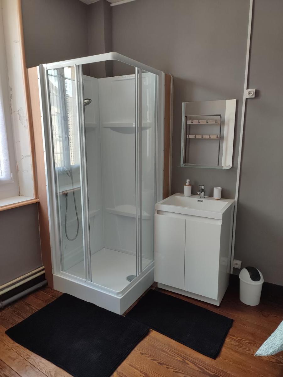 Triple Room with Shower photo 2