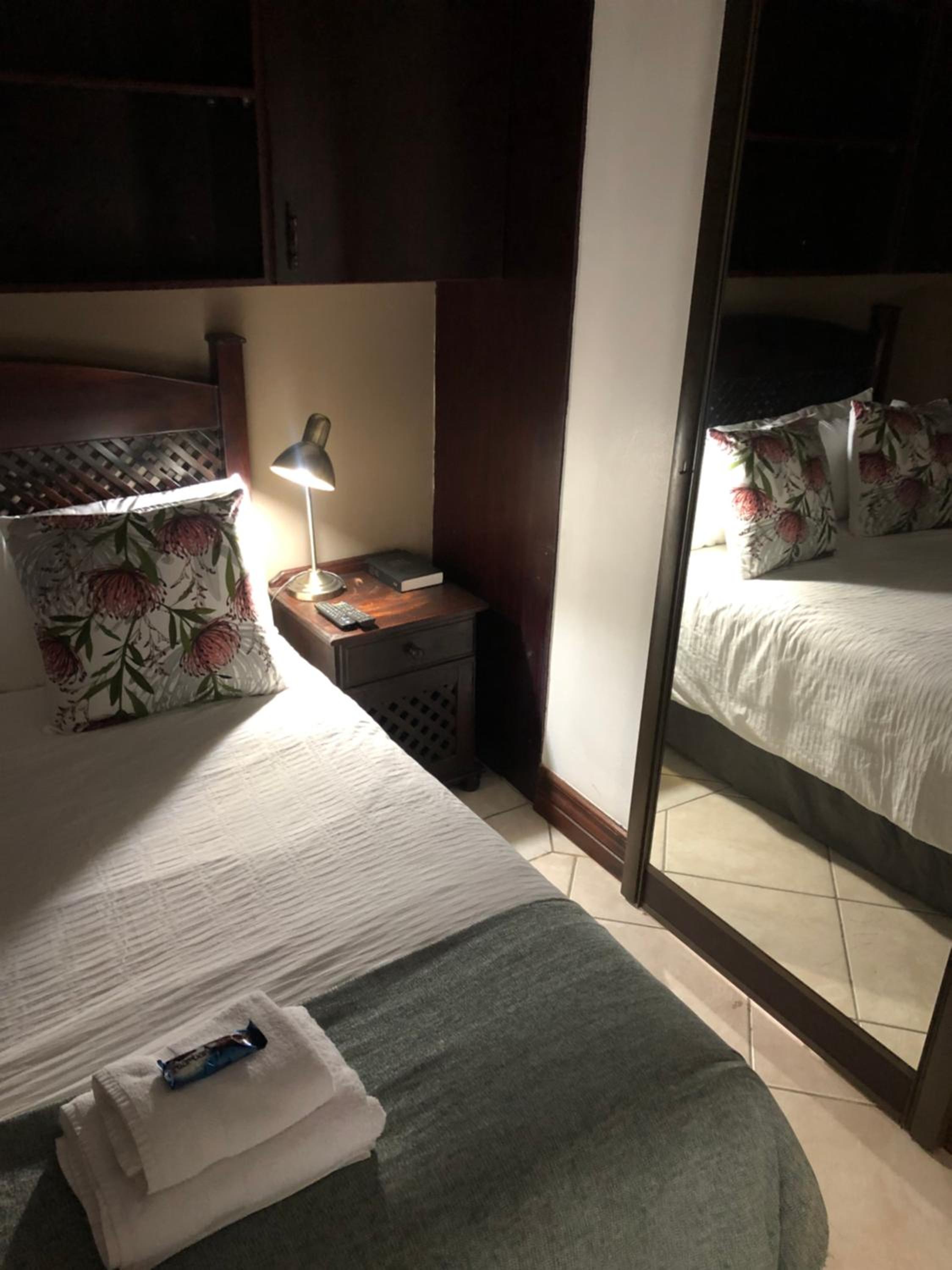 Single Room photo 1