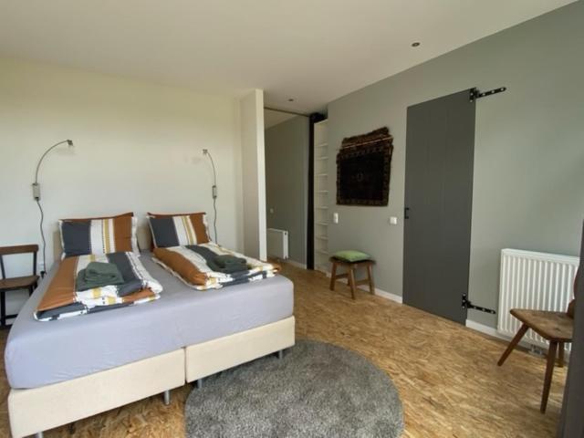 Apartment - Photo 1
