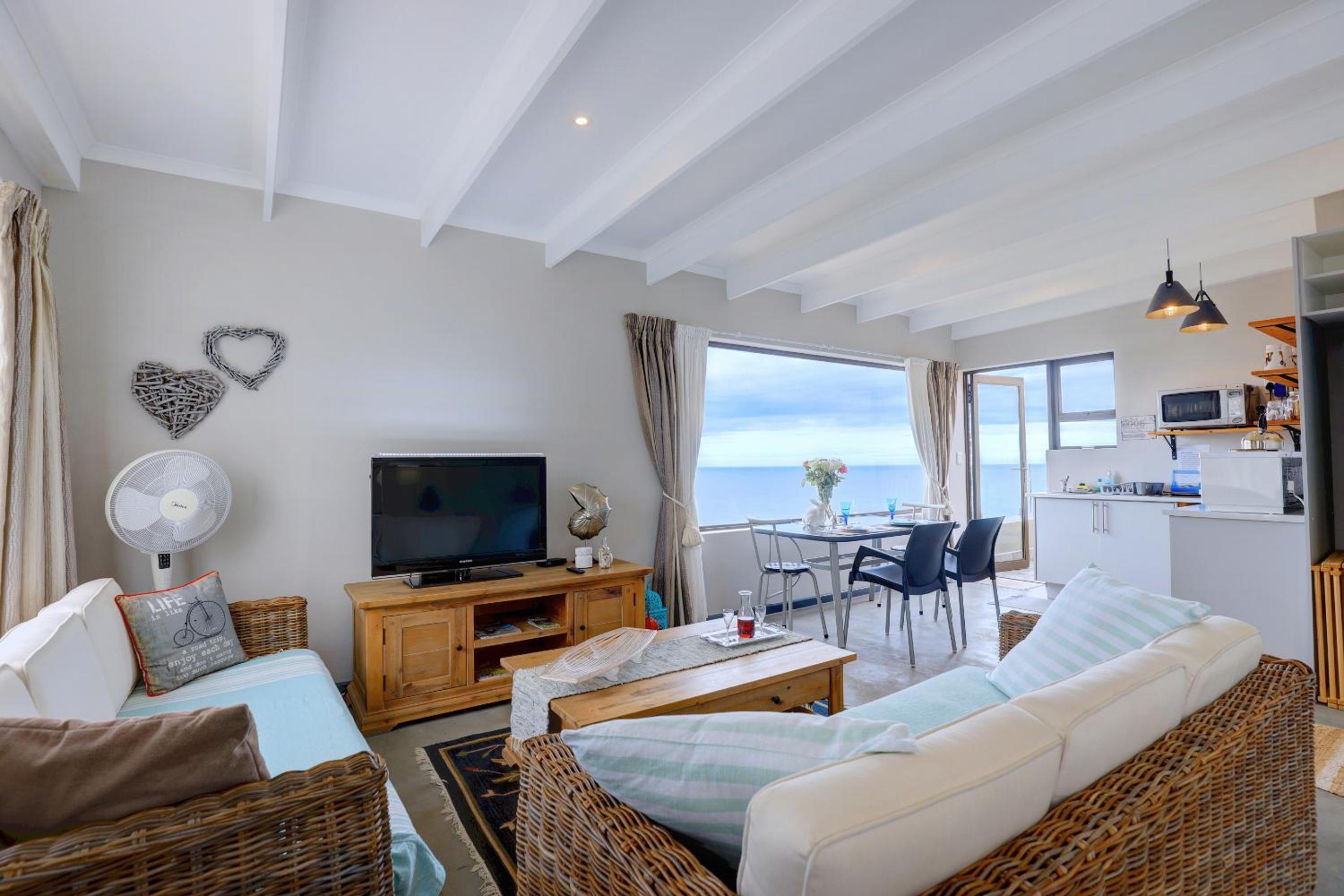 Studio Apartment with Sea View photo 1