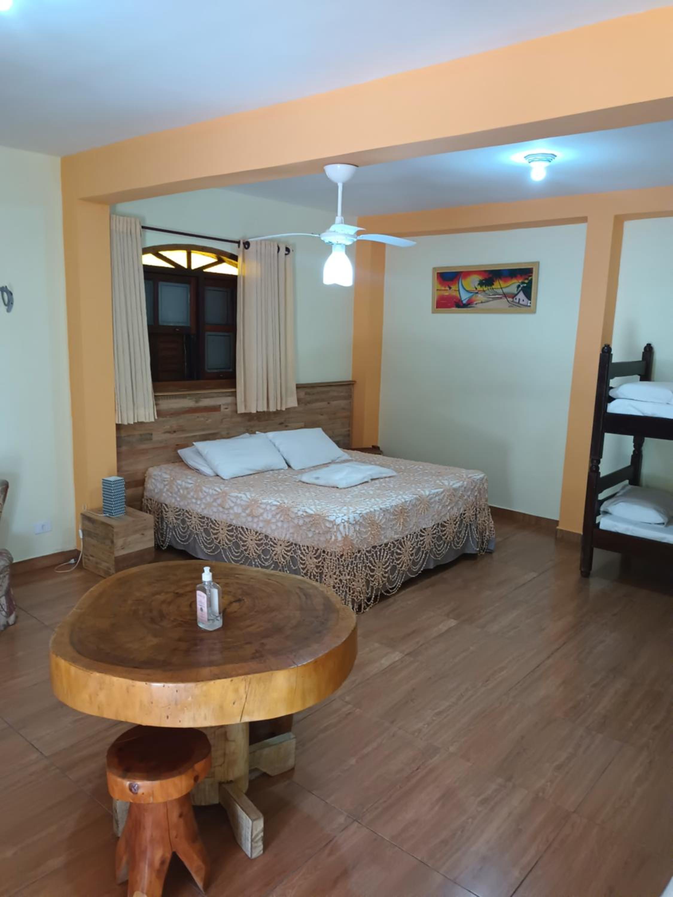 Deluxe Family Suite