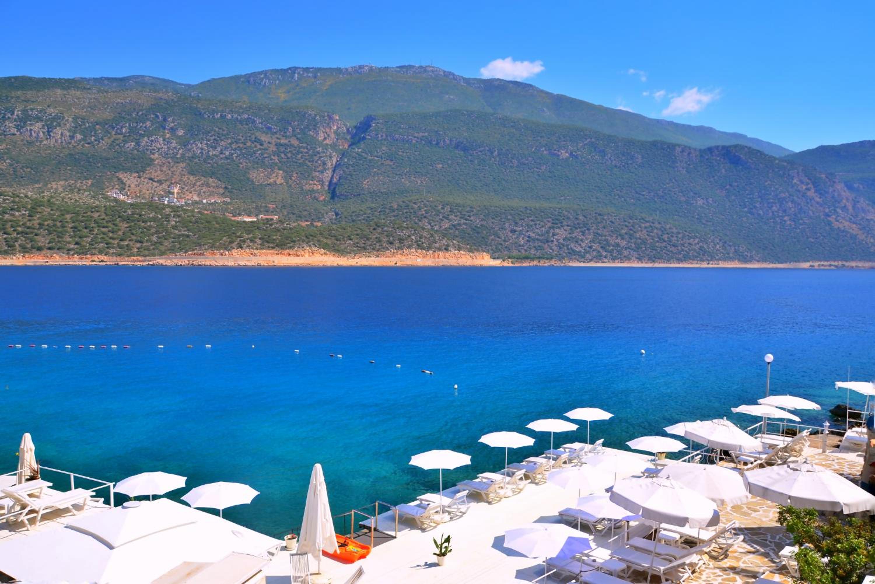 Double Room With Balcony And Sea View - Photo 28