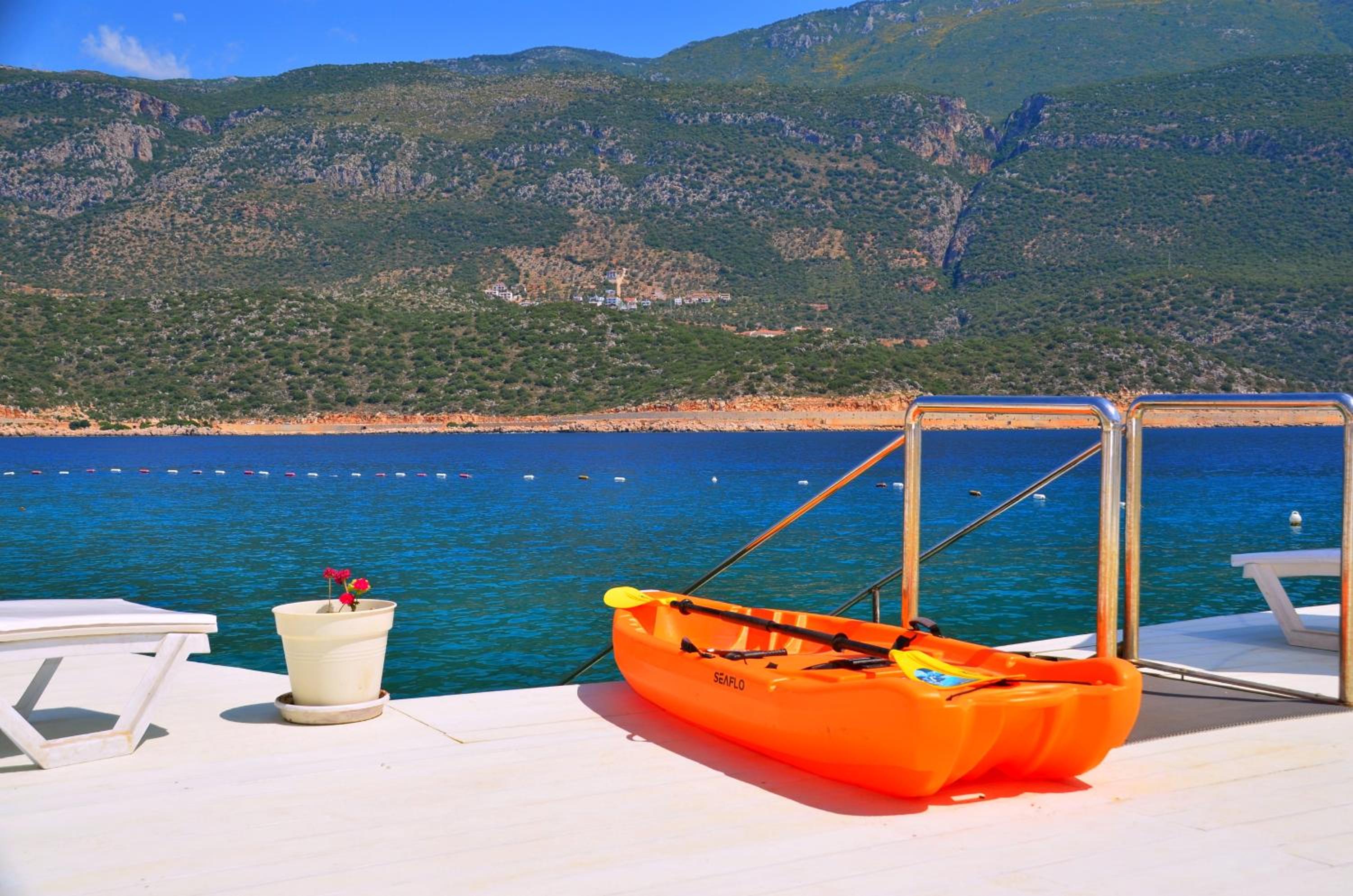 Double Room With Balcony And Sea View - Photo 4