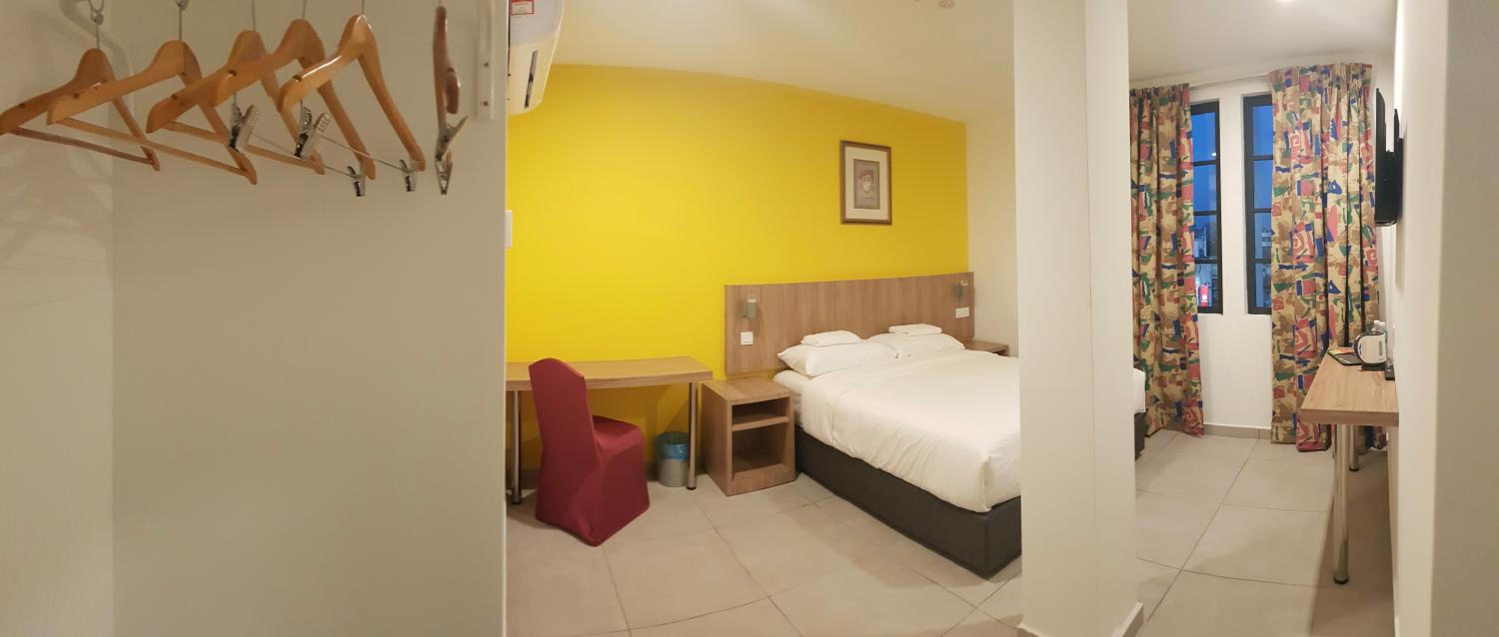 Deluxe Double Room - Photo 3