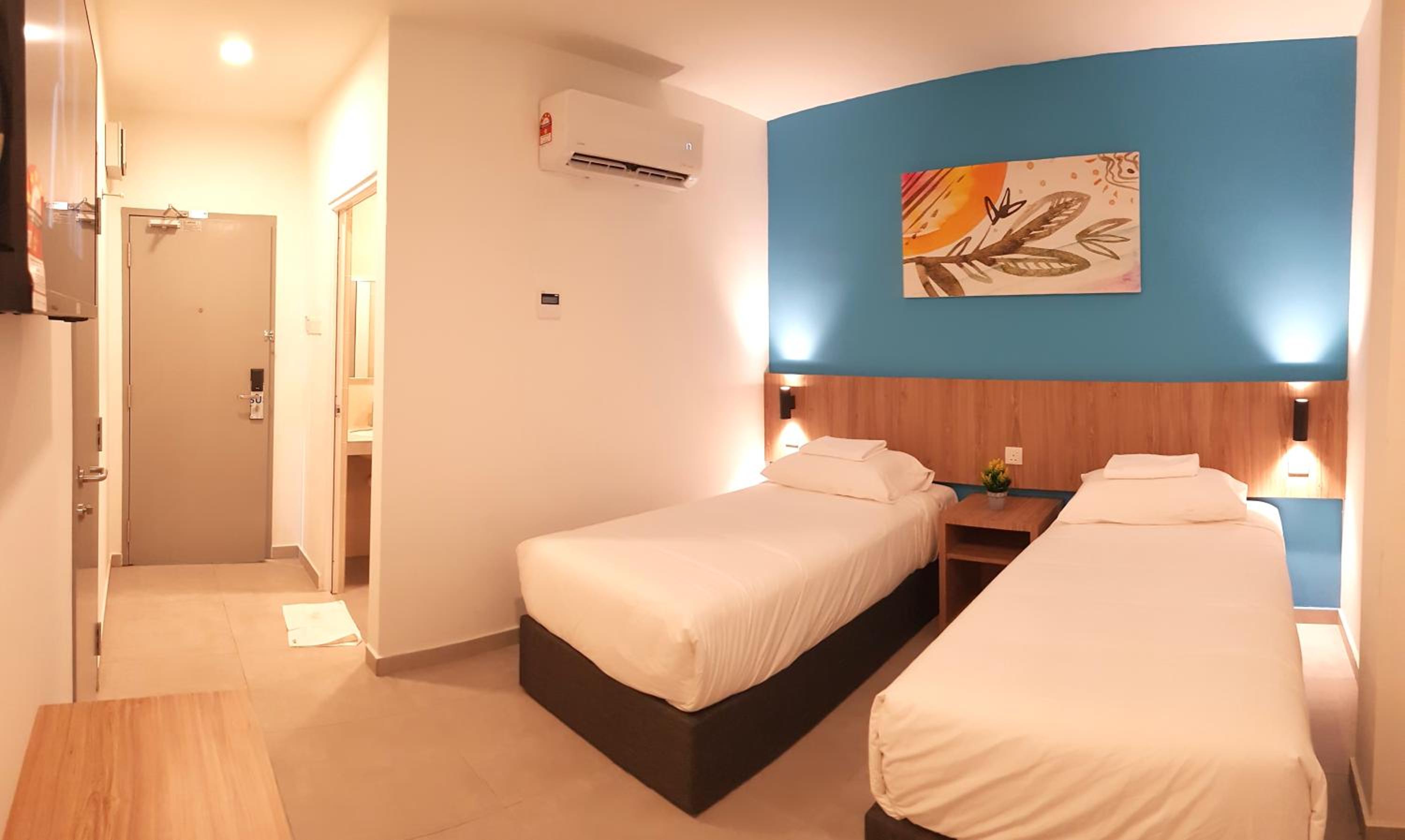 Superior Twin Room - Photo 3