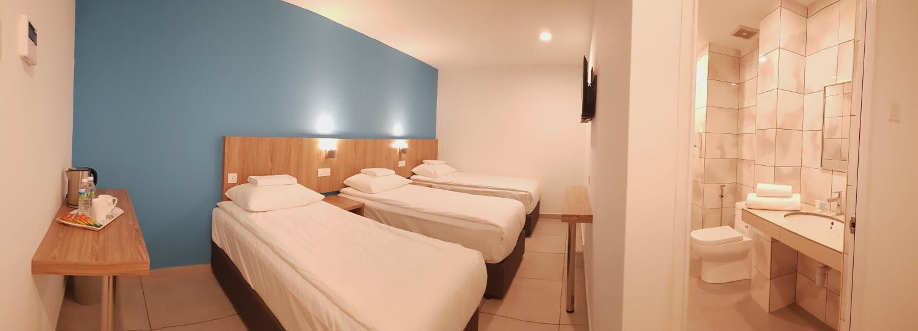 Superior Triple Room - Photo 3