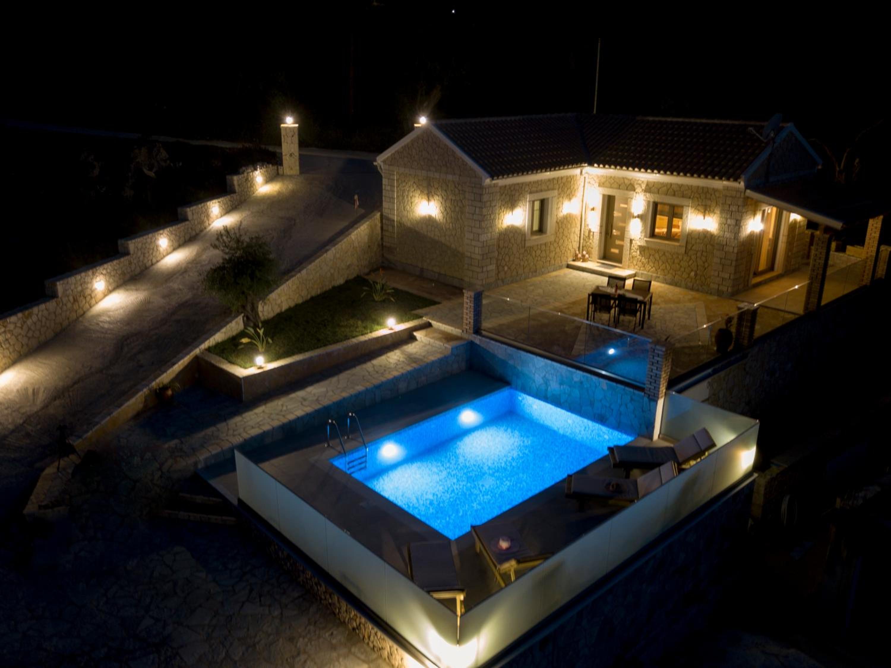Two-Bedroom Villa photo 2